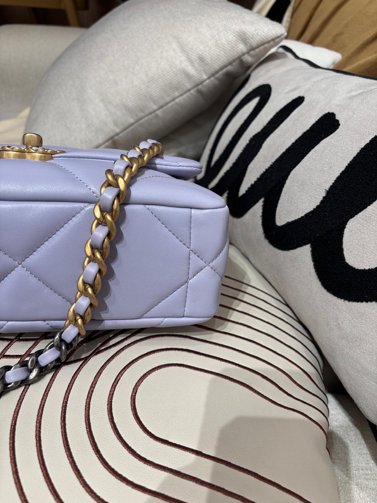 Chanel 19 small flap bag  100%Authentic,98%new ✅晶片✅dust bag✅box