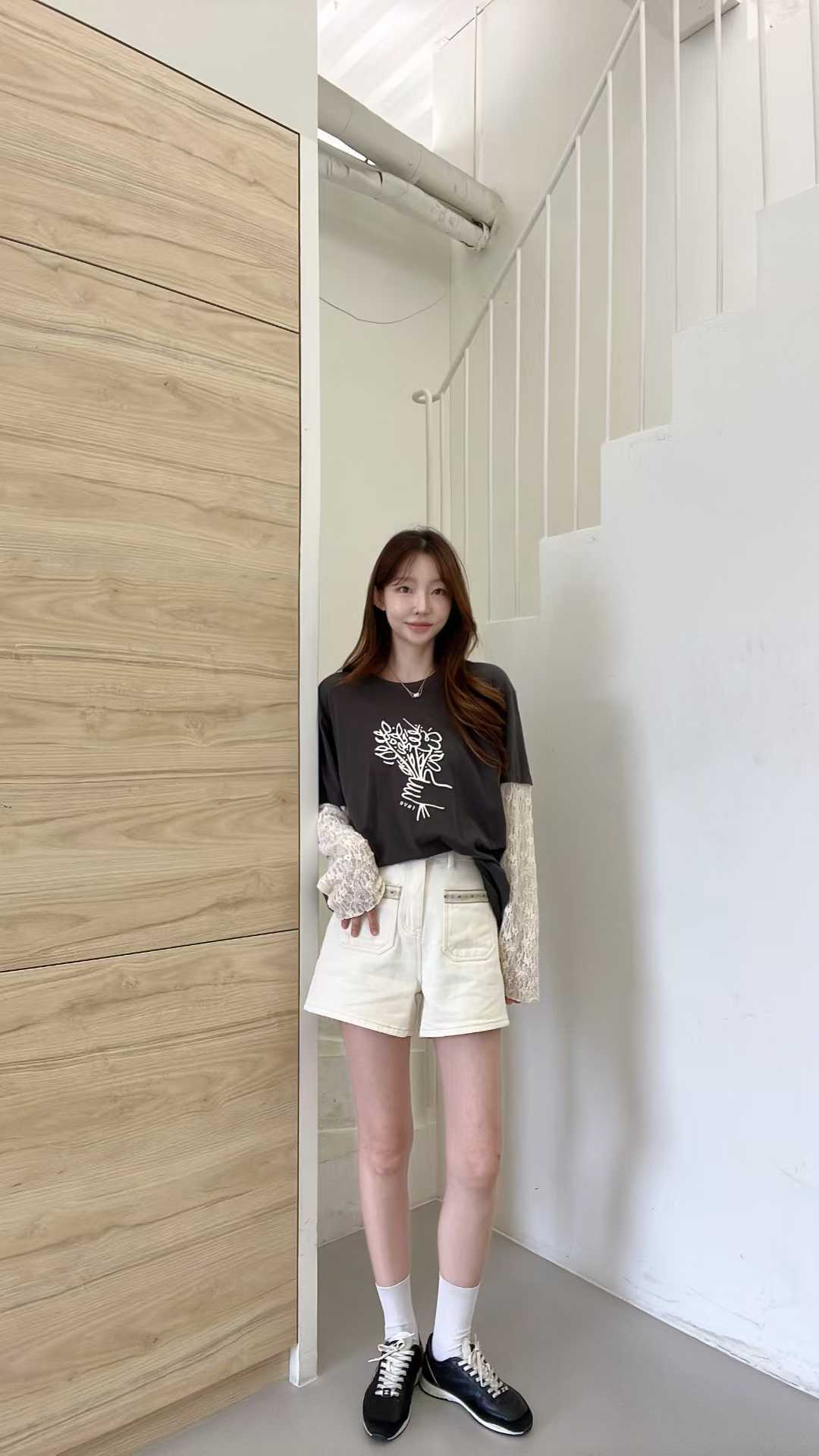 FV20_04 LACE袖花花TEE (3色)