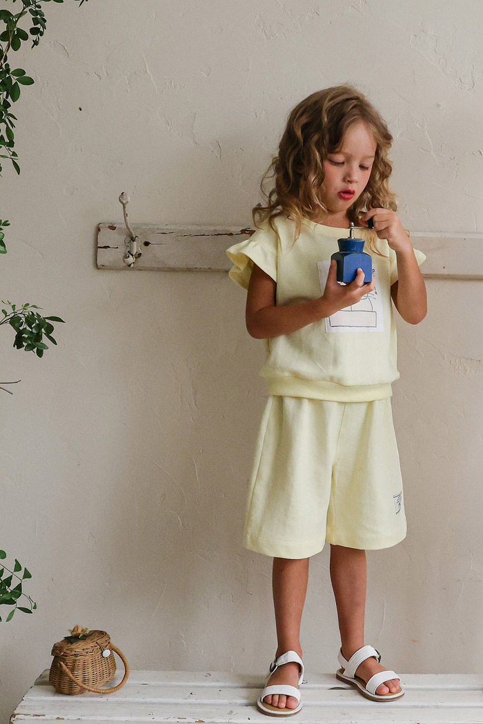 🇰🇷Puella_Flo tee