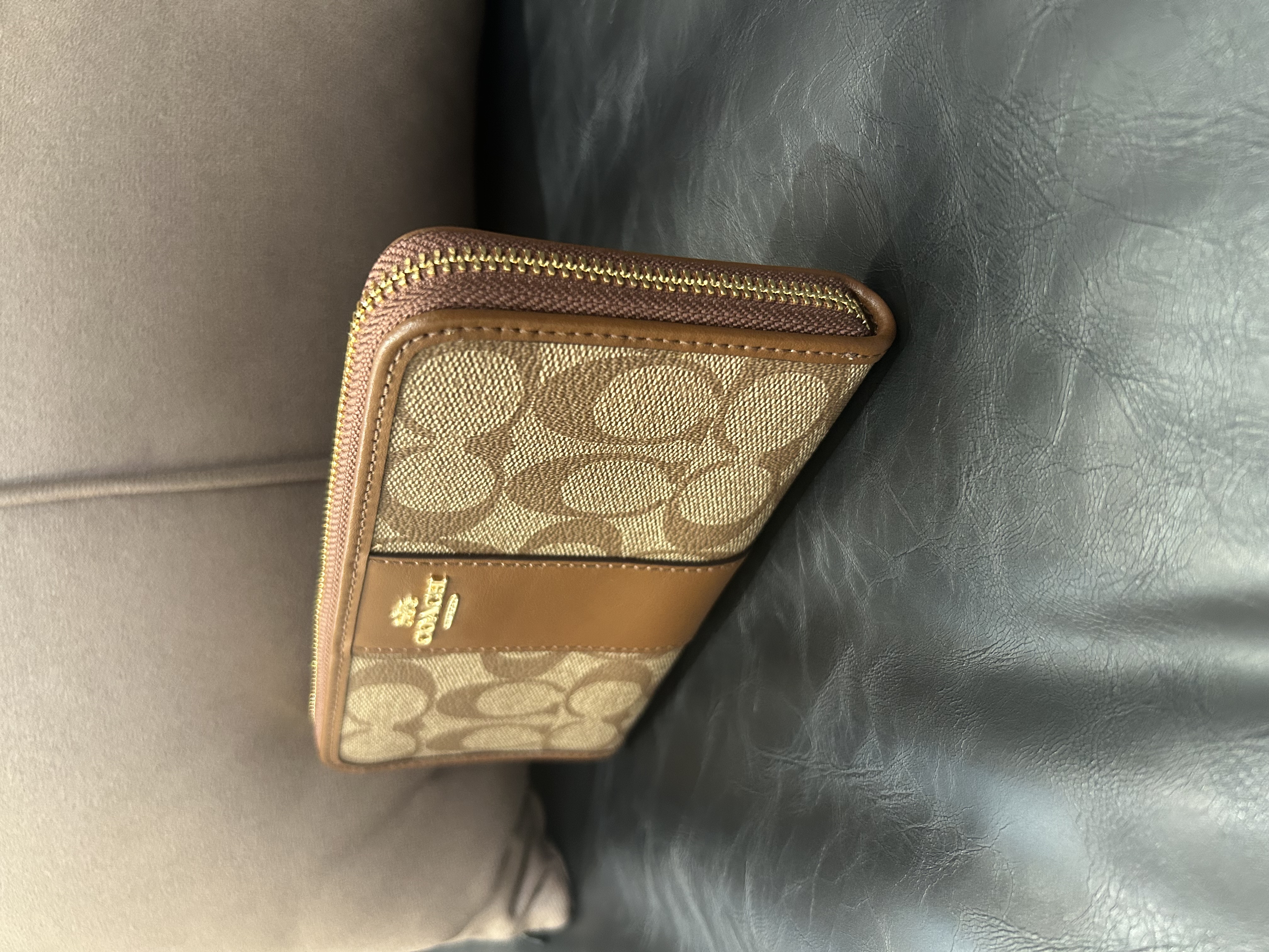 Coach Long Zip Around Wallet in signature canvas 100% Authentic, 99%New