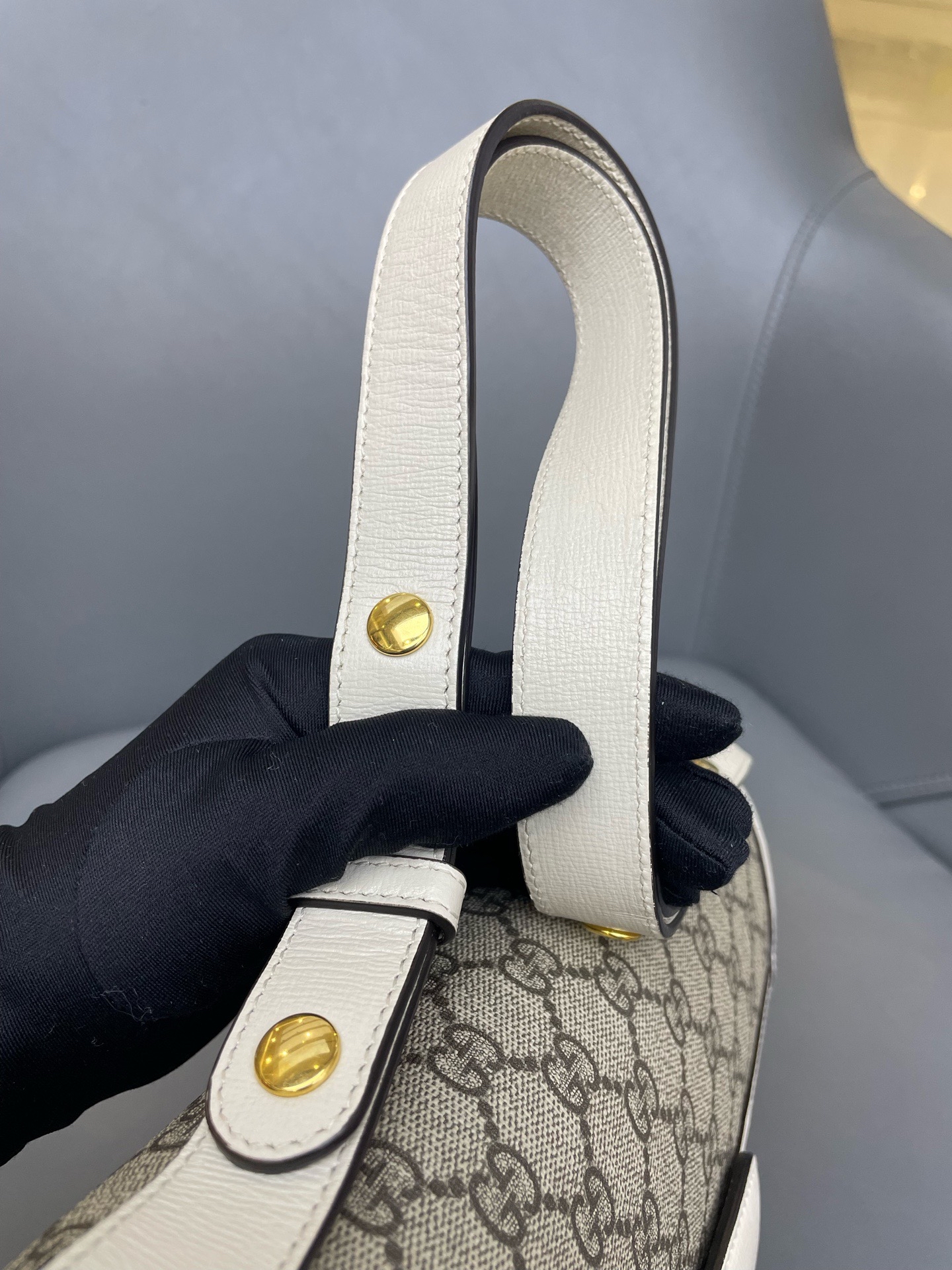 【預訂貨品】Gucci 1955 白色郵差包