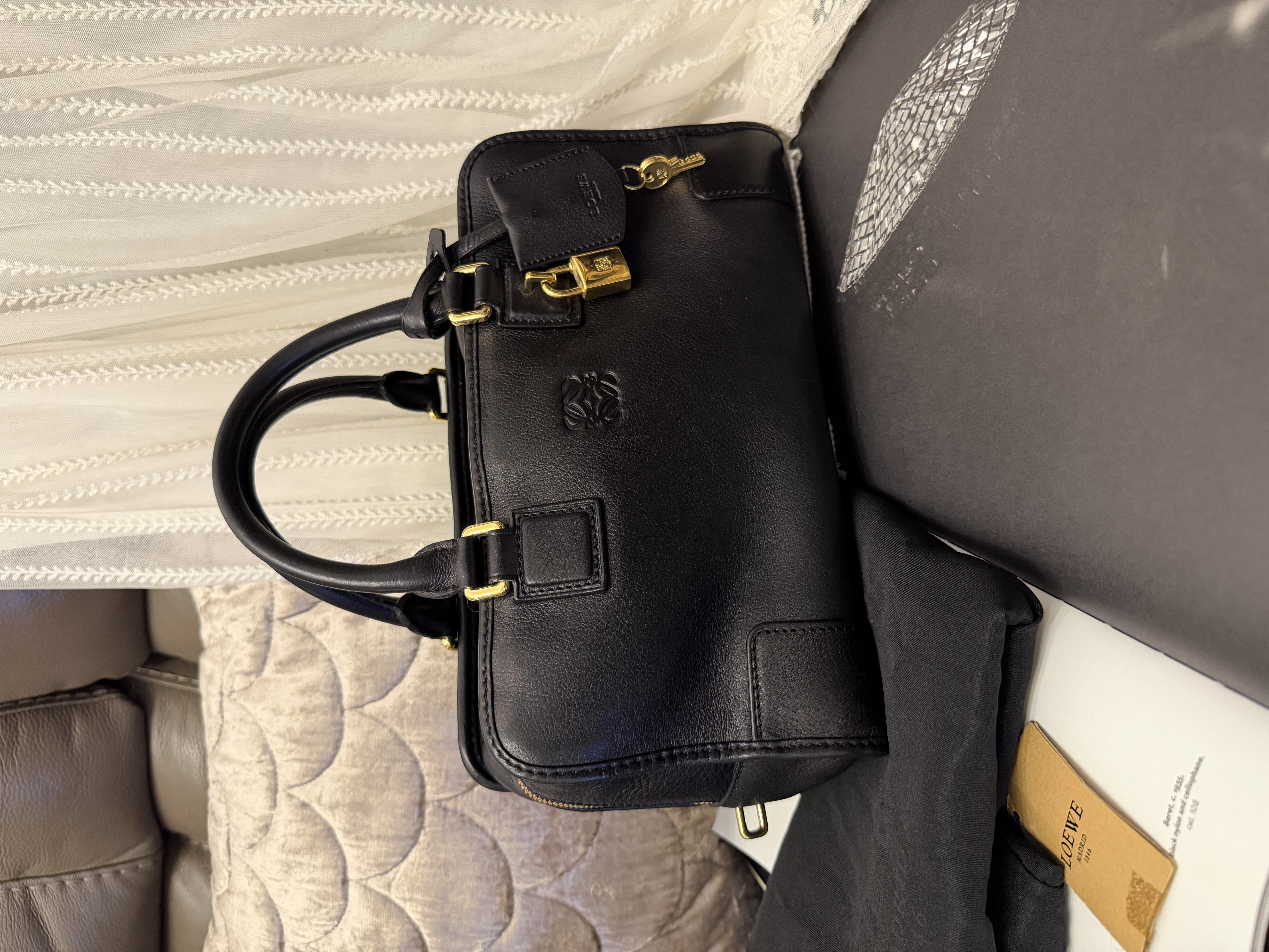 loewe amazona 28 black bag 