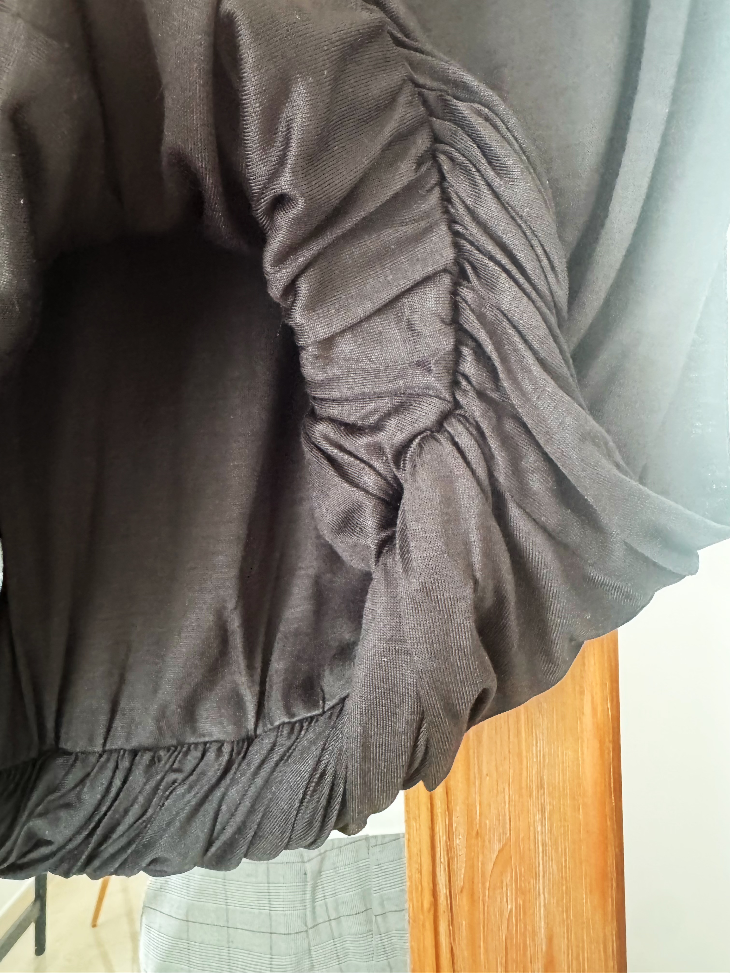 Shirred Top (Black/S)