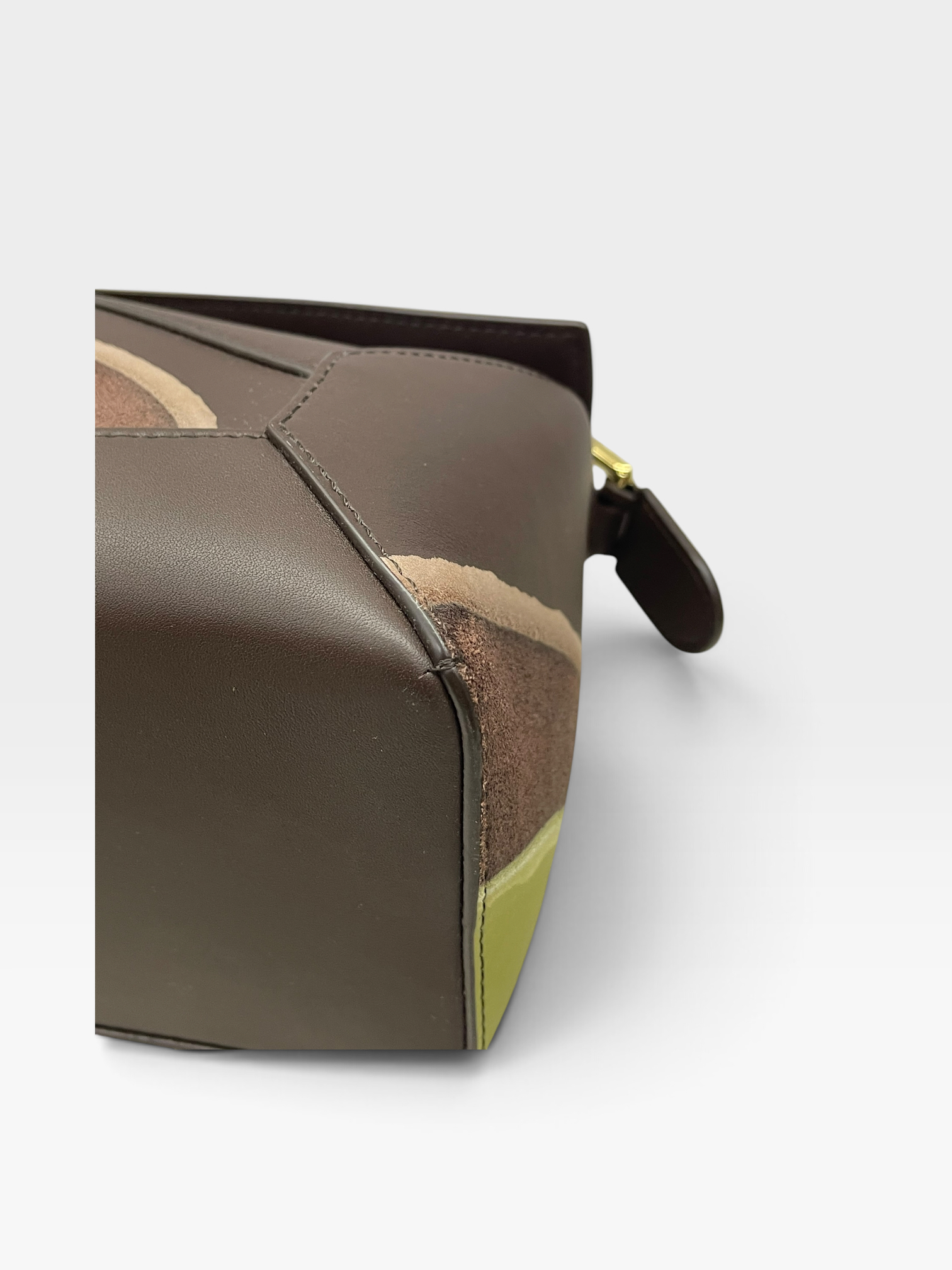 Pre-Owned LOEWE Puzzle Bag / Product Code: K090414