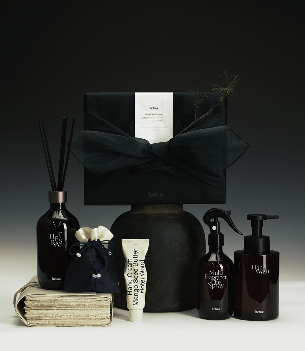 預購🇰🇷Heras | New Year Gift Edition