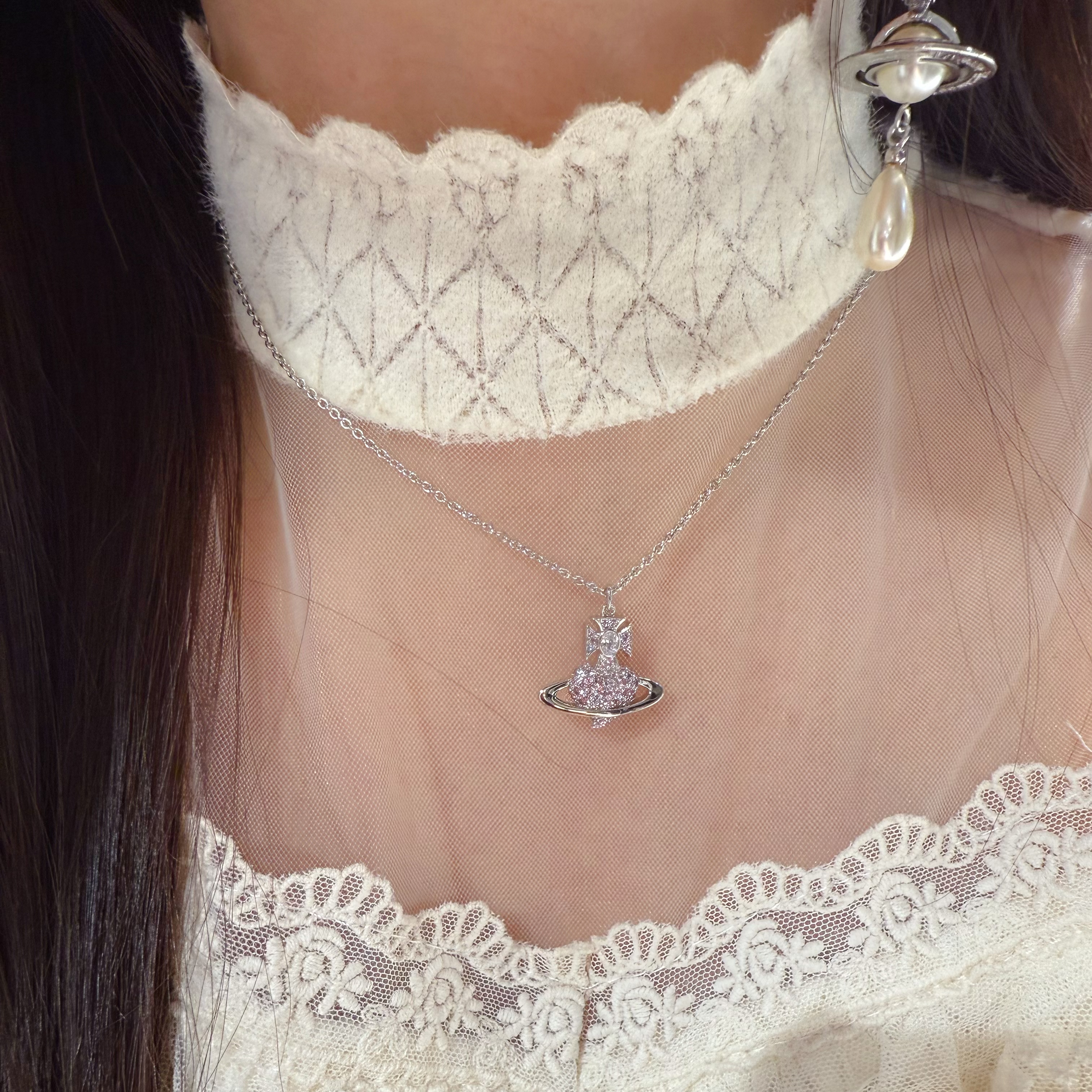 VW Agnatha necklace S/purple