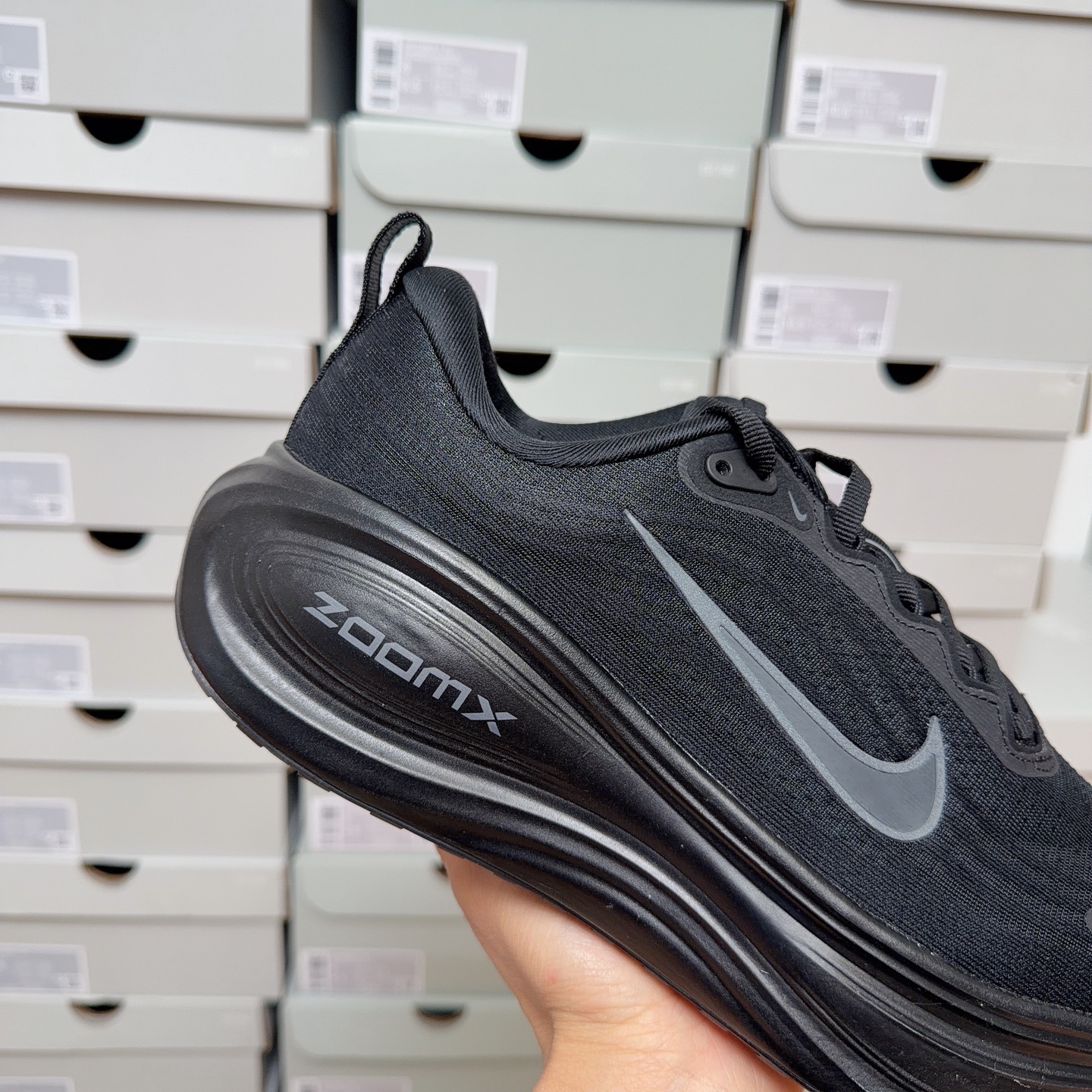 Nike Vomero Plus HV8150-003