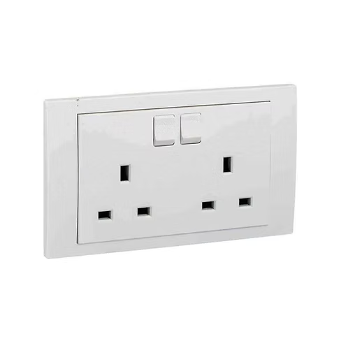 施耐德 元雅 白 13A孖蘇有掣 插座