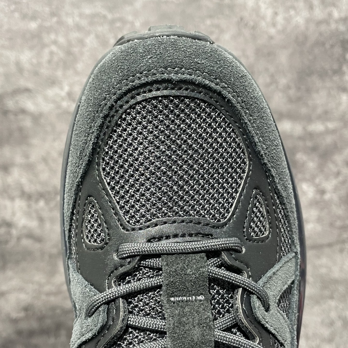 Salomon Odyssey Elmt Low 