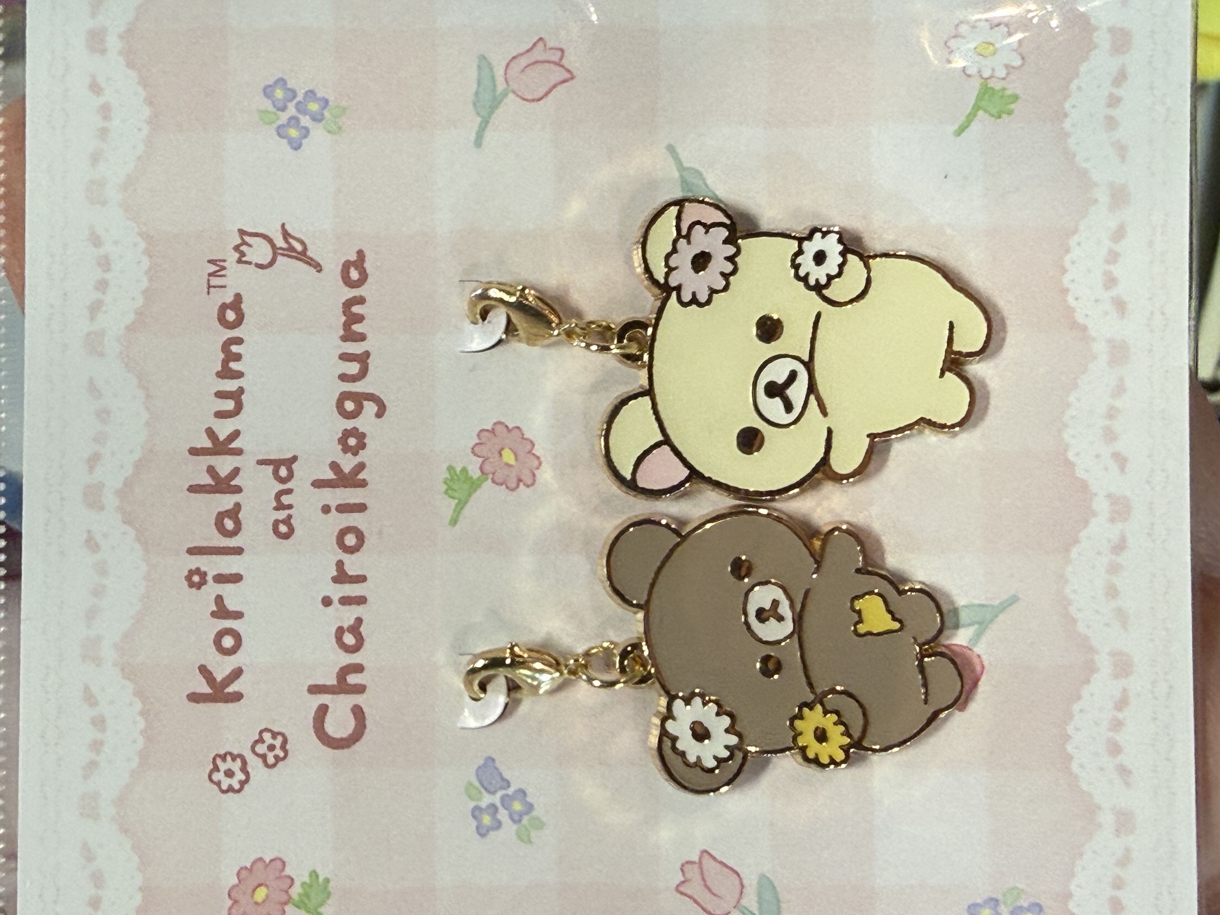 《現貨》全新日本有樂町pop up店限定 花花造型對裝扣仔