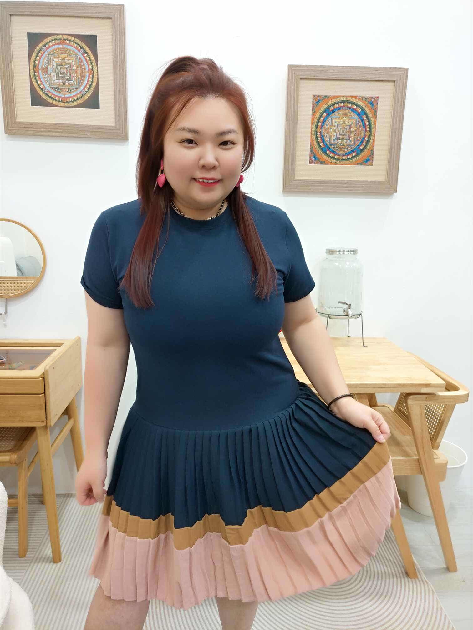 OTA01 HJA07 拼色百褶裙摆设计连衣裙