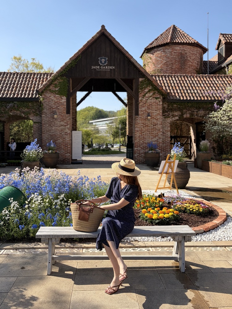 [限量!!] Isa Dotted Wrap Dress