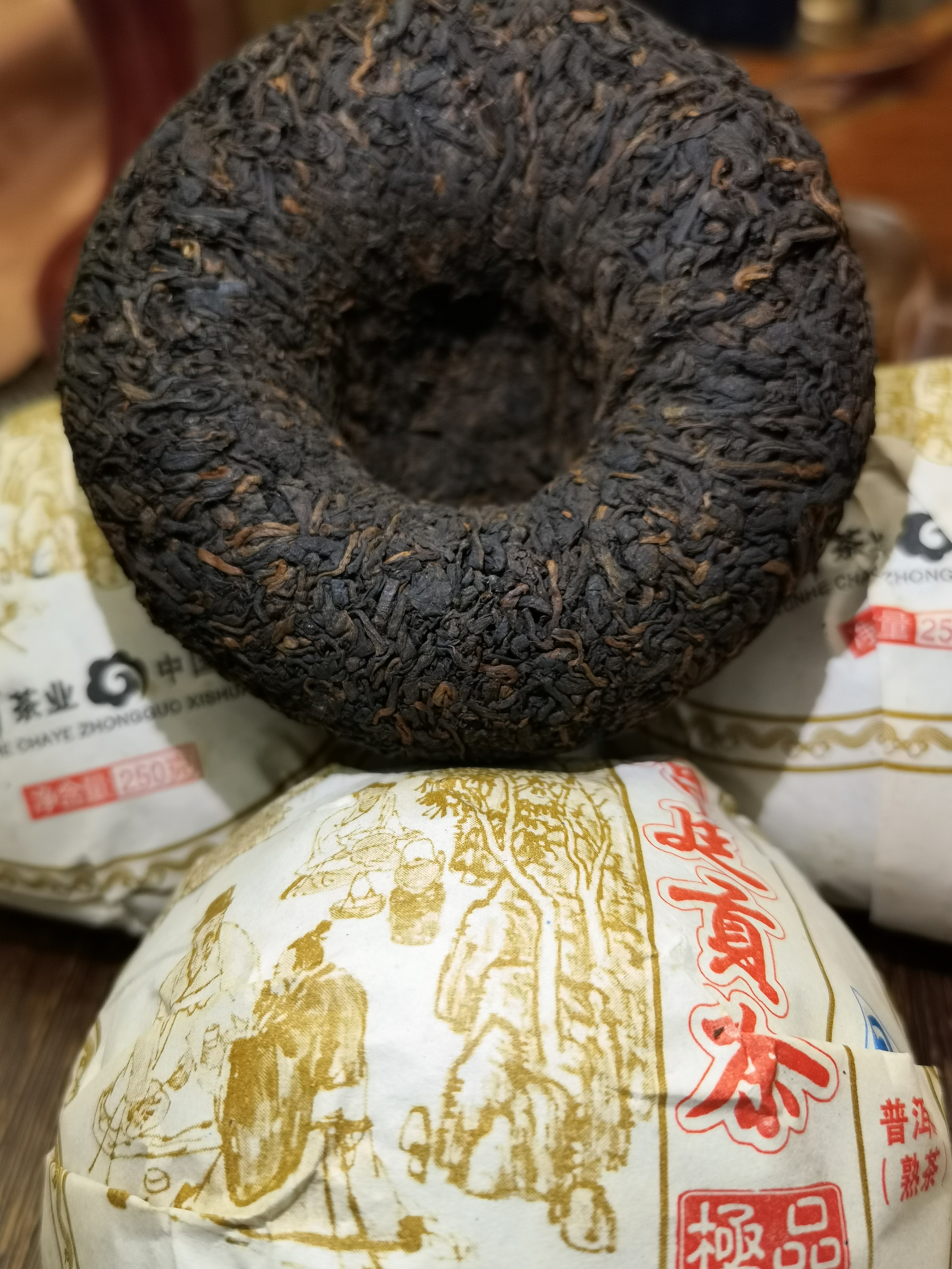 2010 宫廷贡茶沱茶 - 熟 - <有需要請聯絡我們 852-6329 6186>