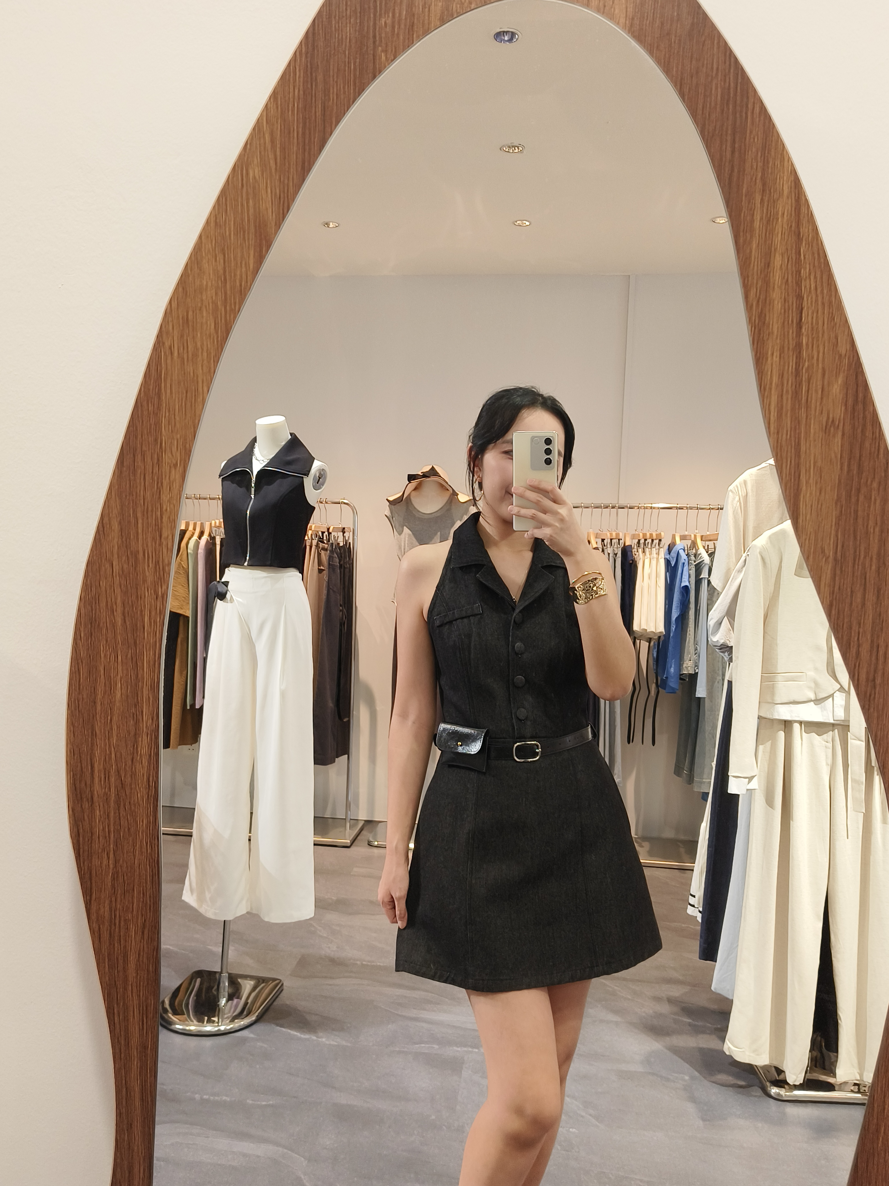 牛仔坎肩连身裙 Denim Halter Neck Dress