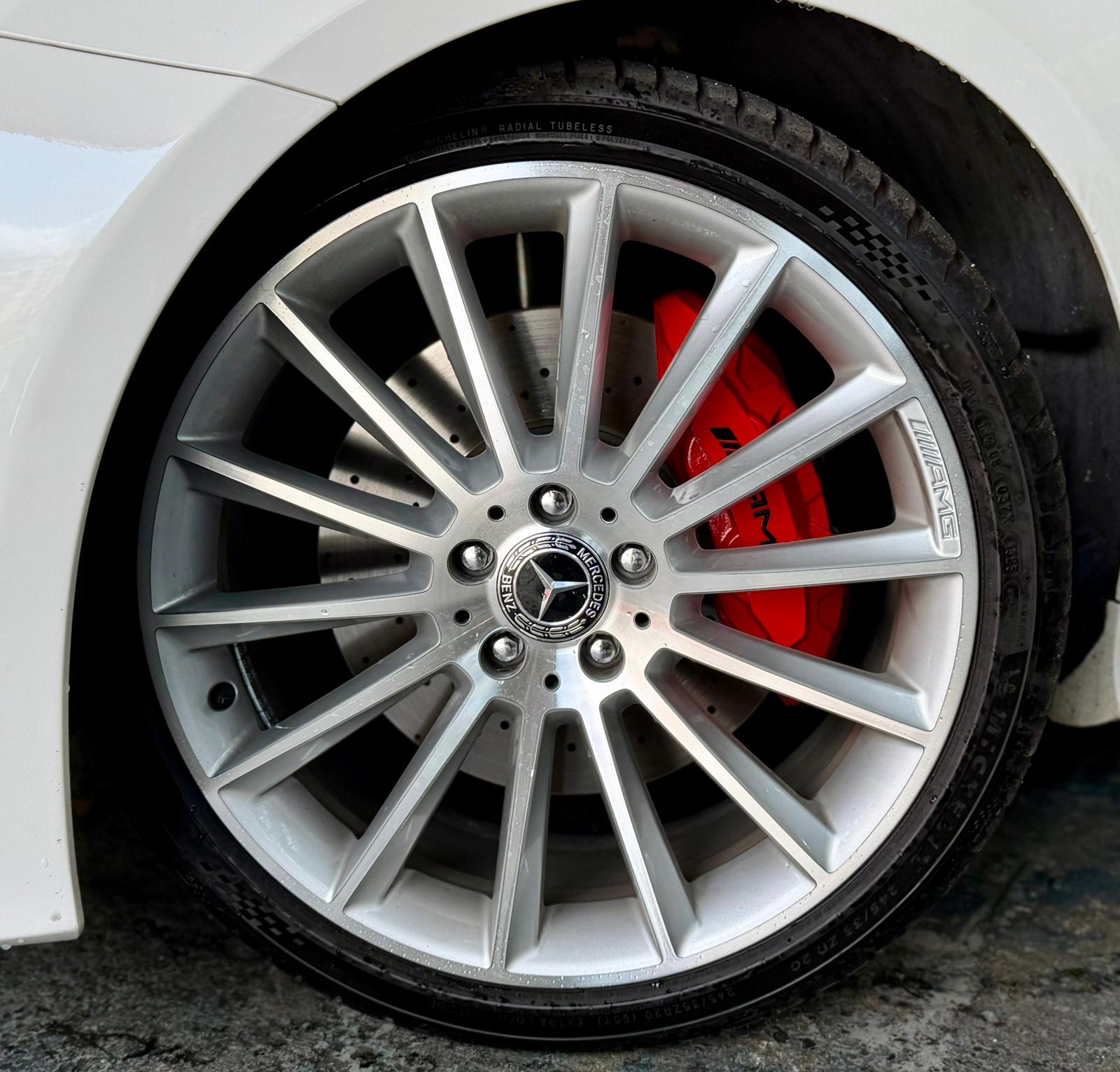 Mercedes-Benz E300 Coupé AMG 2017