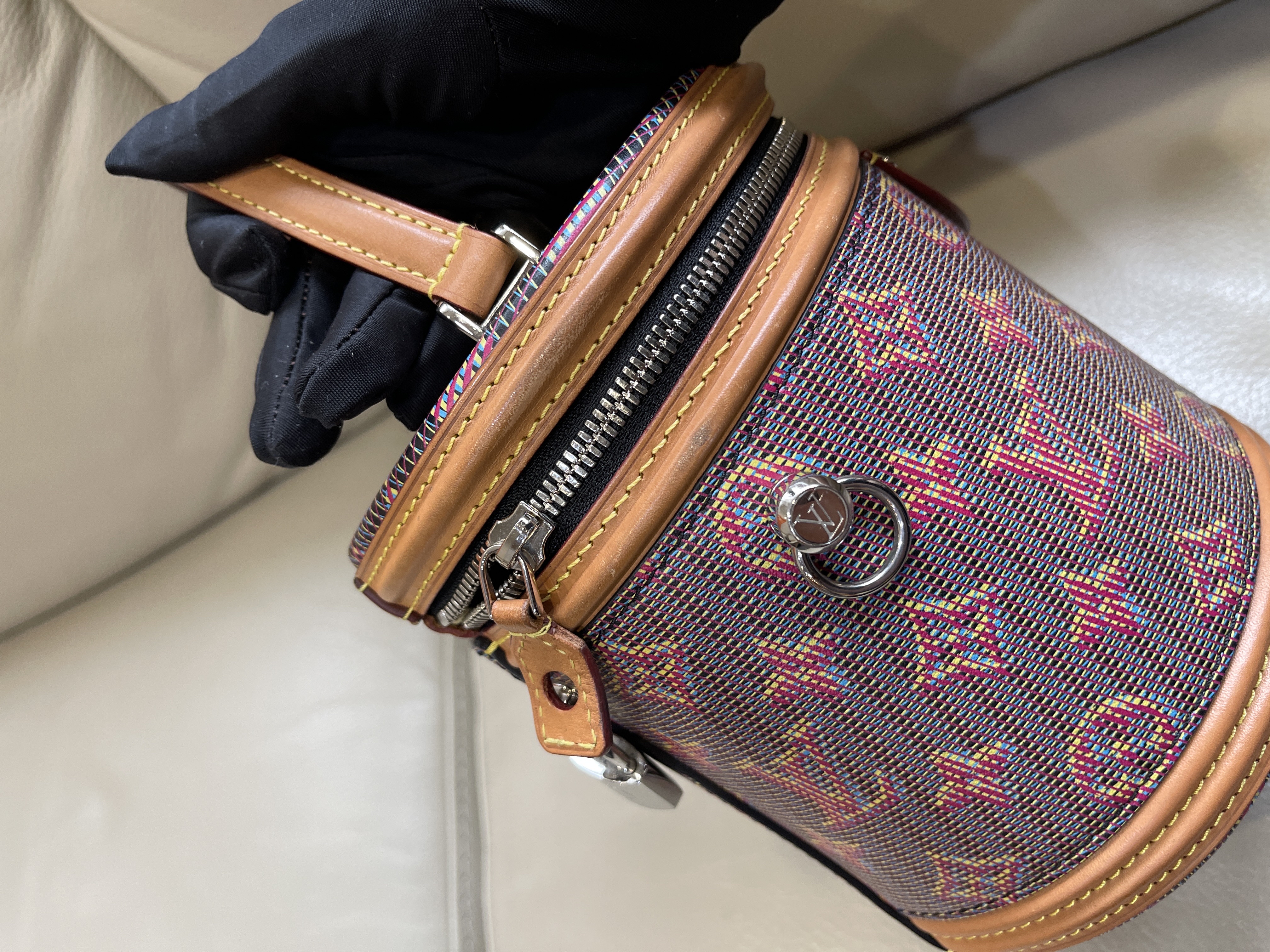 Pre-owned Louis Vuitton Pop Cannes Monogram canvas vanity bag