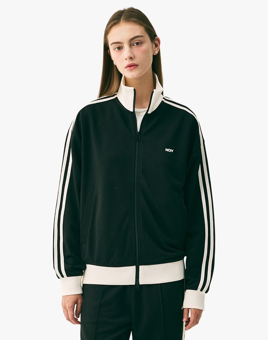 🇰🇷Nerdy 运动风男女同款外套✨