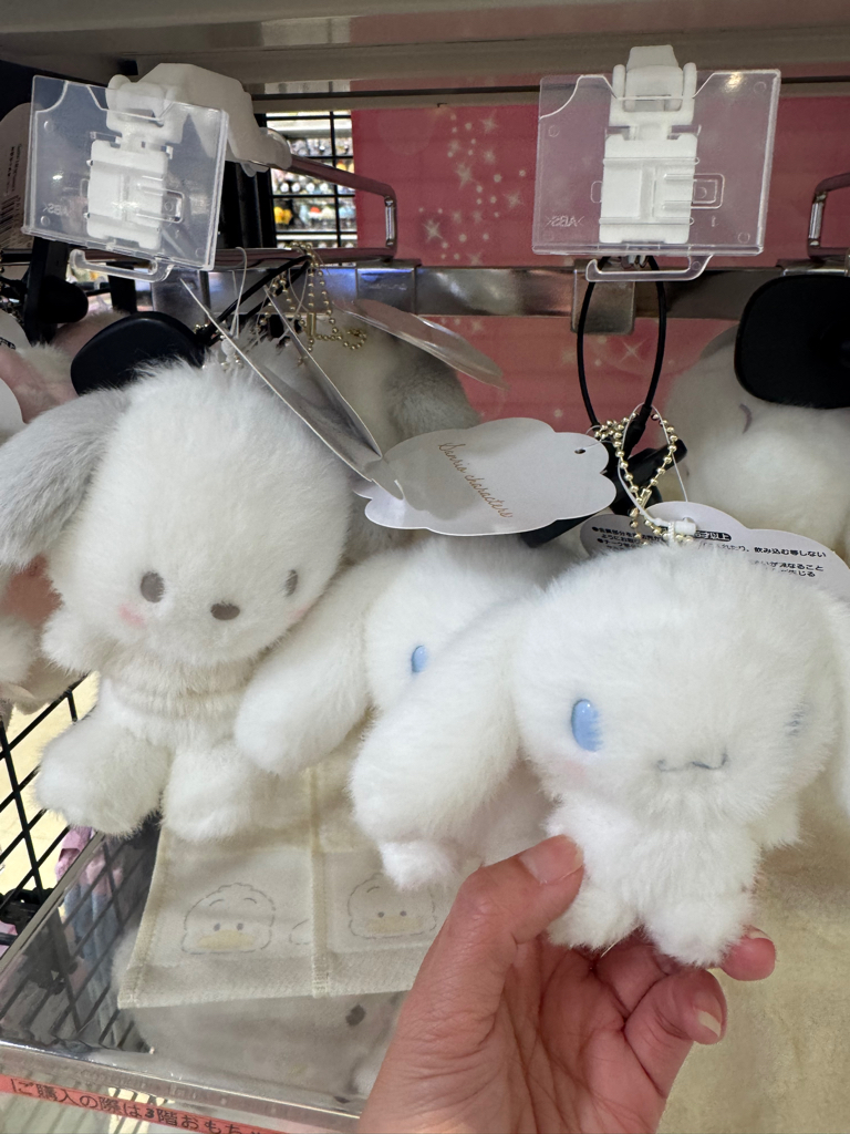 ✨連線商品需補運費✨Sanrio Characters 純白軟綿綿 毛公仔吊飾