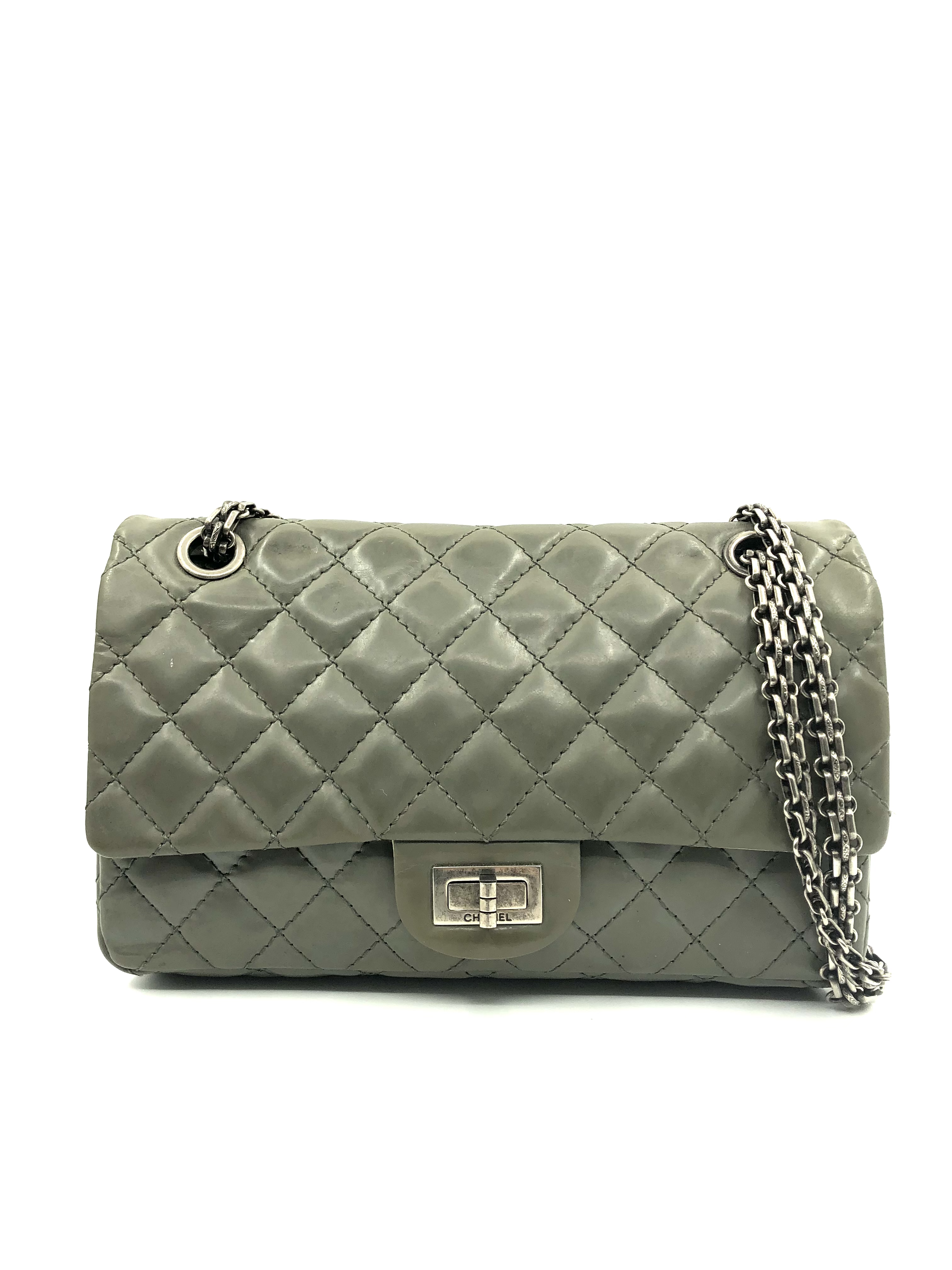 Pre-owned Chanel Grey large 2.55 flap bag/ Product Code :2481709