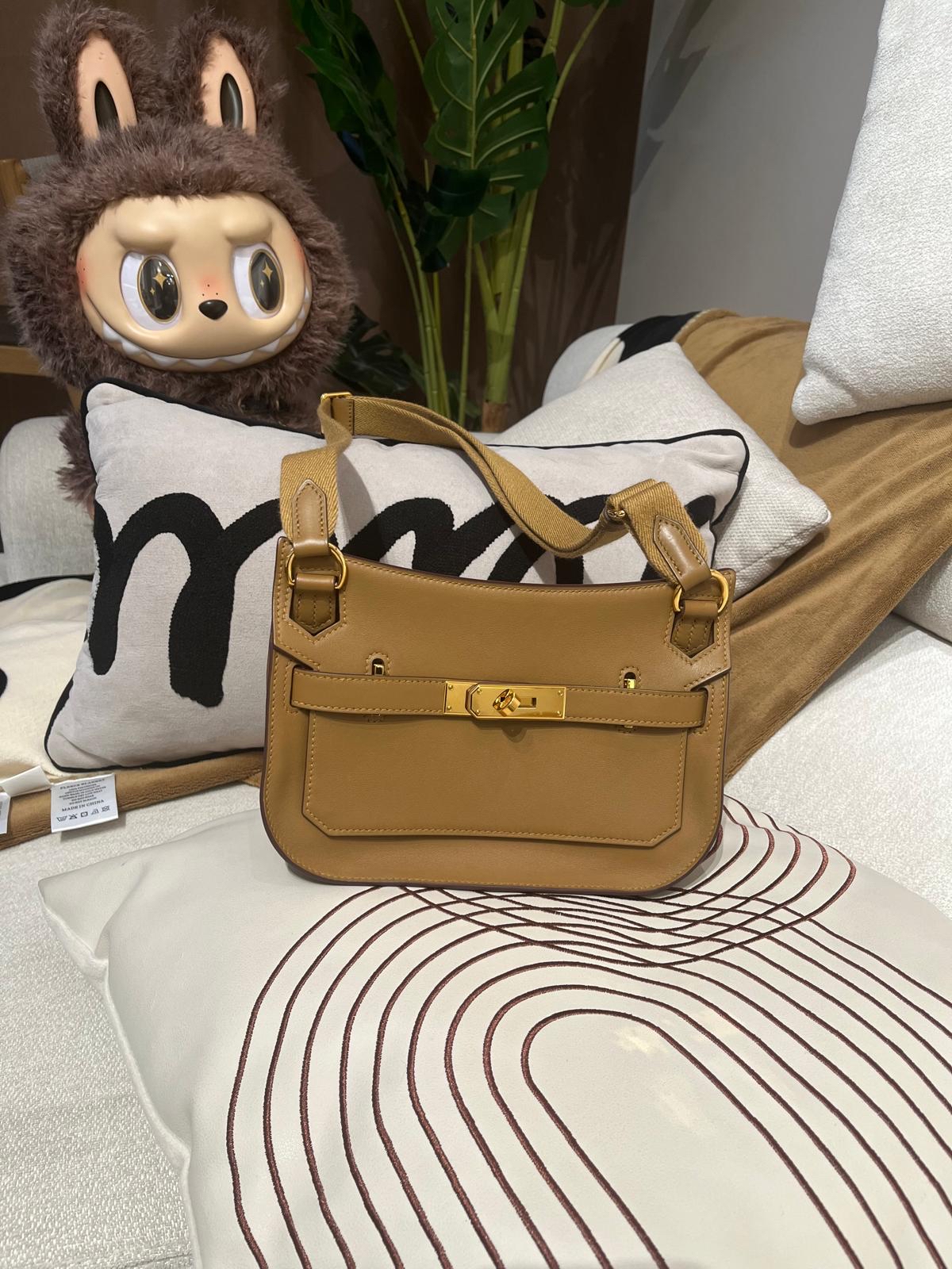 Hermes Mini Jypsiere Stamp B 100%Authentic, 98%New ✅Dust bag✅Box