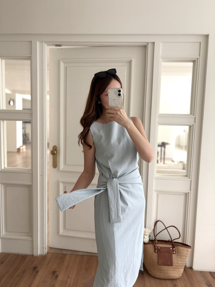 Pastelly Gathered Waist Dress (Blue)
