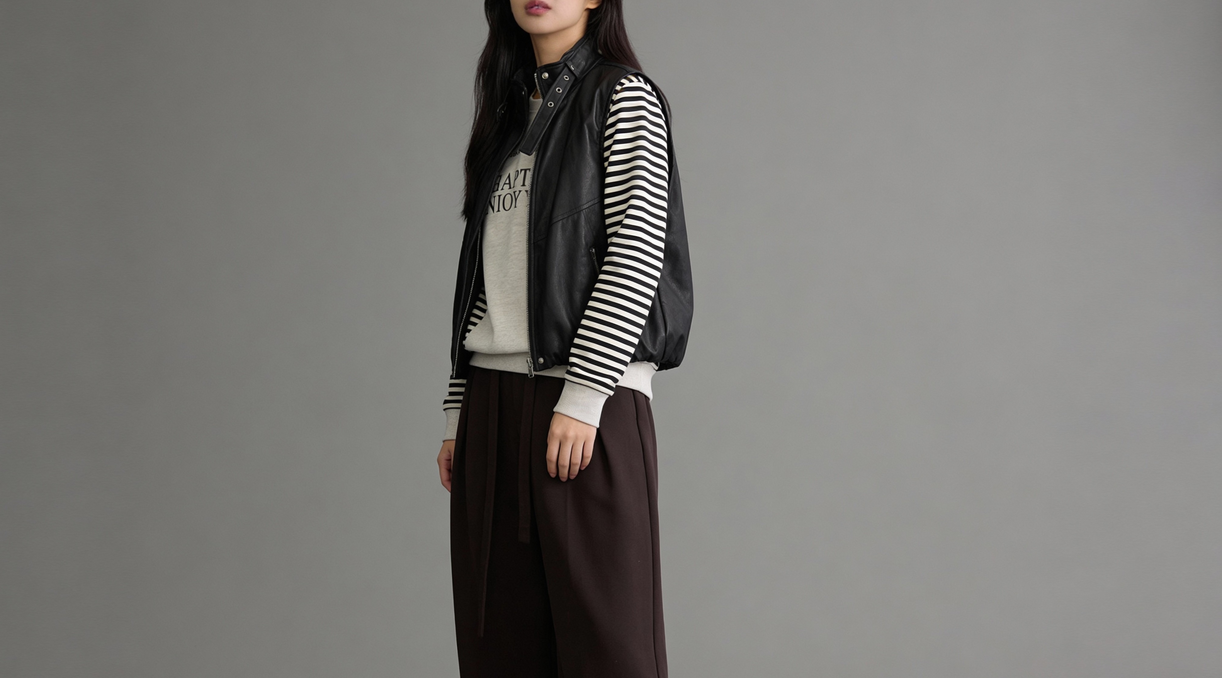 黑色皮革無袖馬甲外套