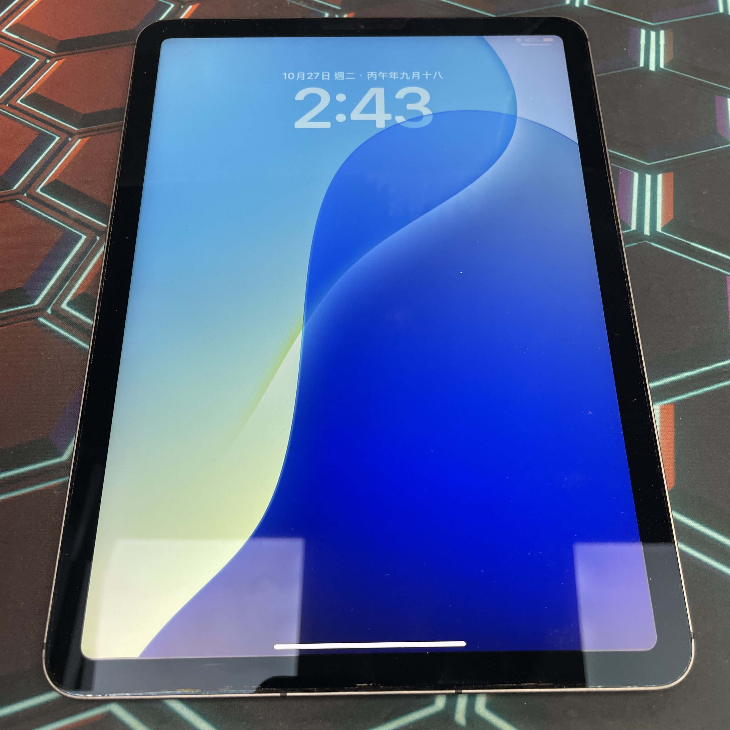 *835290 iPad Air 4 完美機 64GB 插卡版 灰色 gray