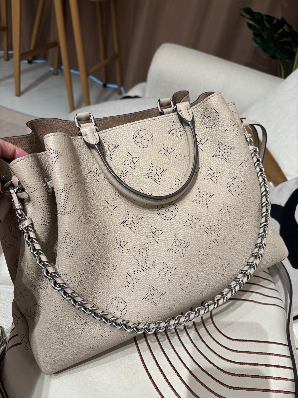 LV bella Tote Calfskin 2way bag 100%Authentic, 99%New ✅Dust bag