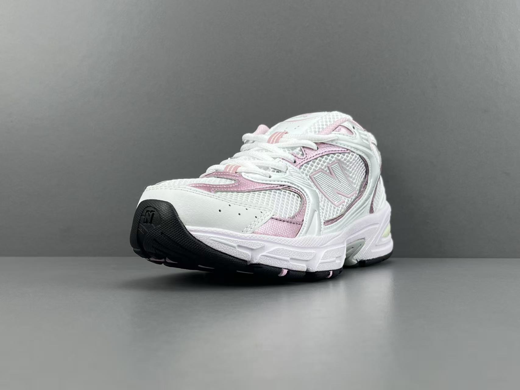 New Balance 530 GR530RK