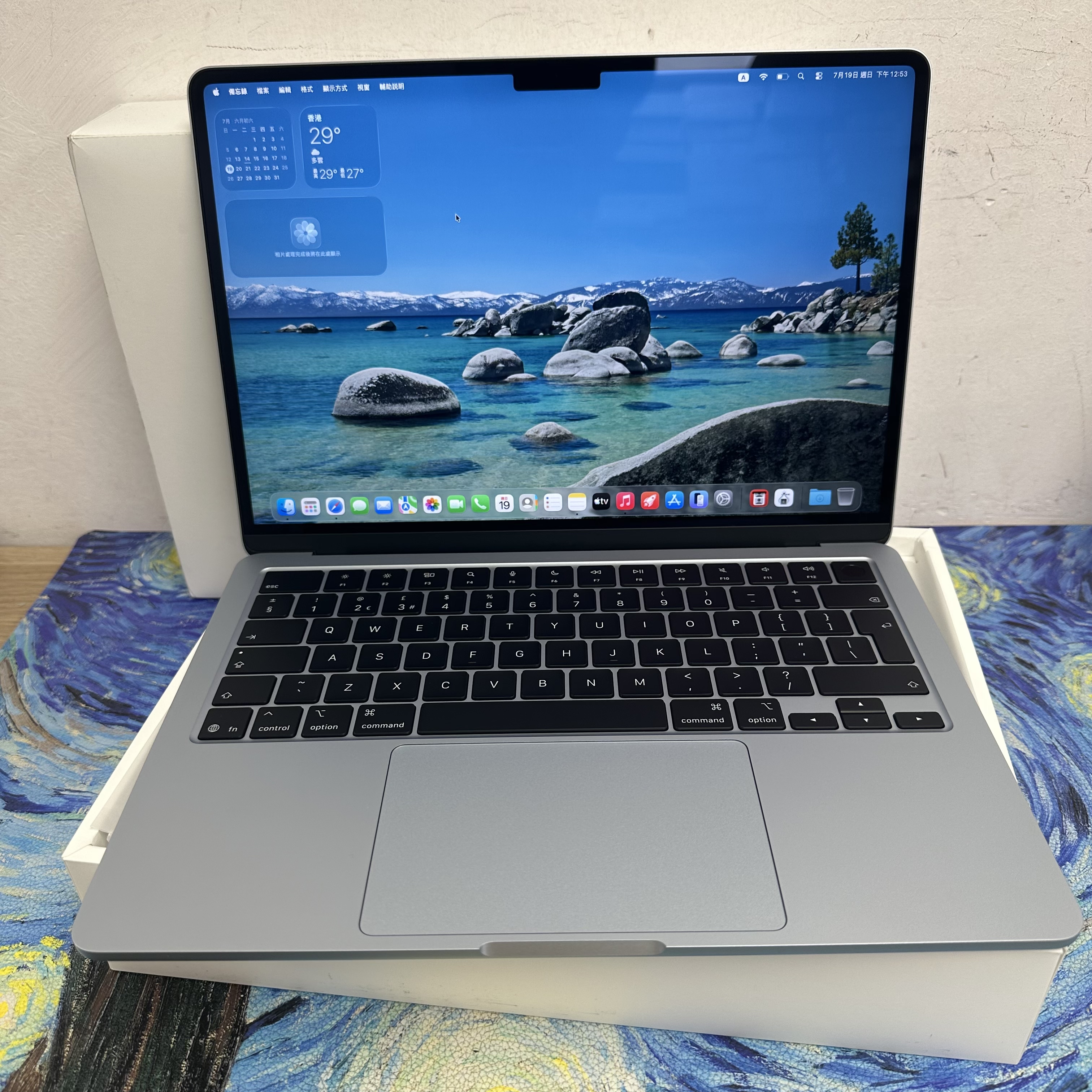 #6006 APPLE  MacBook Air M4 2025 M4 CPU/ 16GB Ram/512GB SSD/10核心GPU/Liquid Retina Mon/13吋/天藍色/Gaming Laptop / Notebook / 超強續航能力/文書機 / 畫圖 / 剪片 / Movie / Netflix 