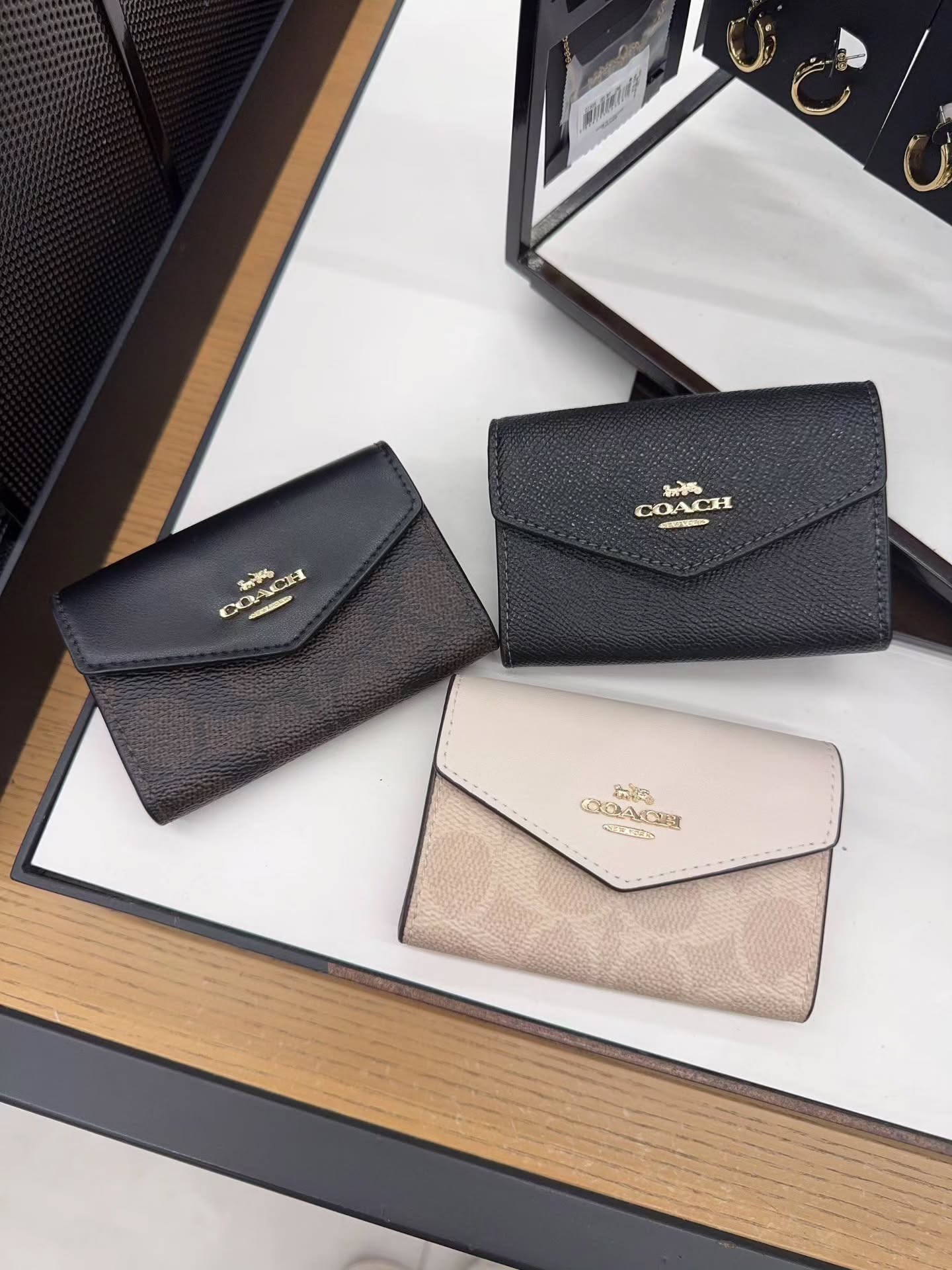 🇯🇵Coach 热卖款卡包