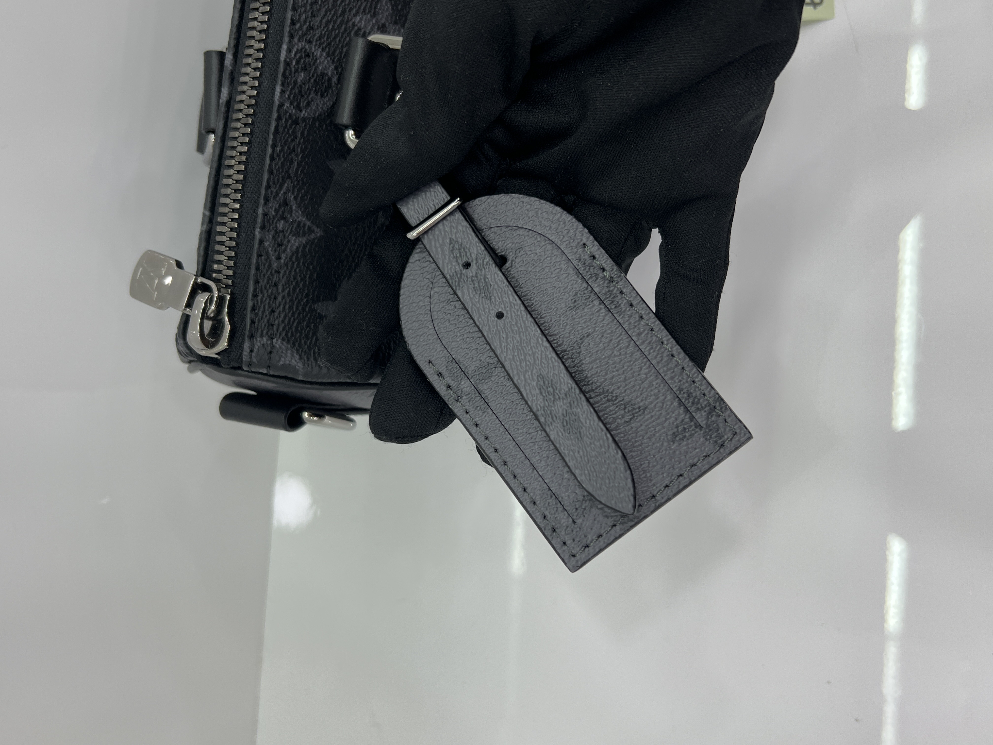 直播貨品 |  [1個-$100 2個-$300］EE28