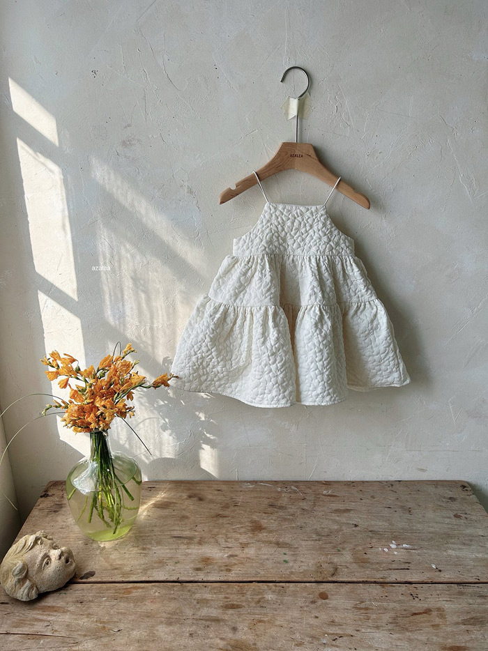 🇰🇷azalea吊帶裙