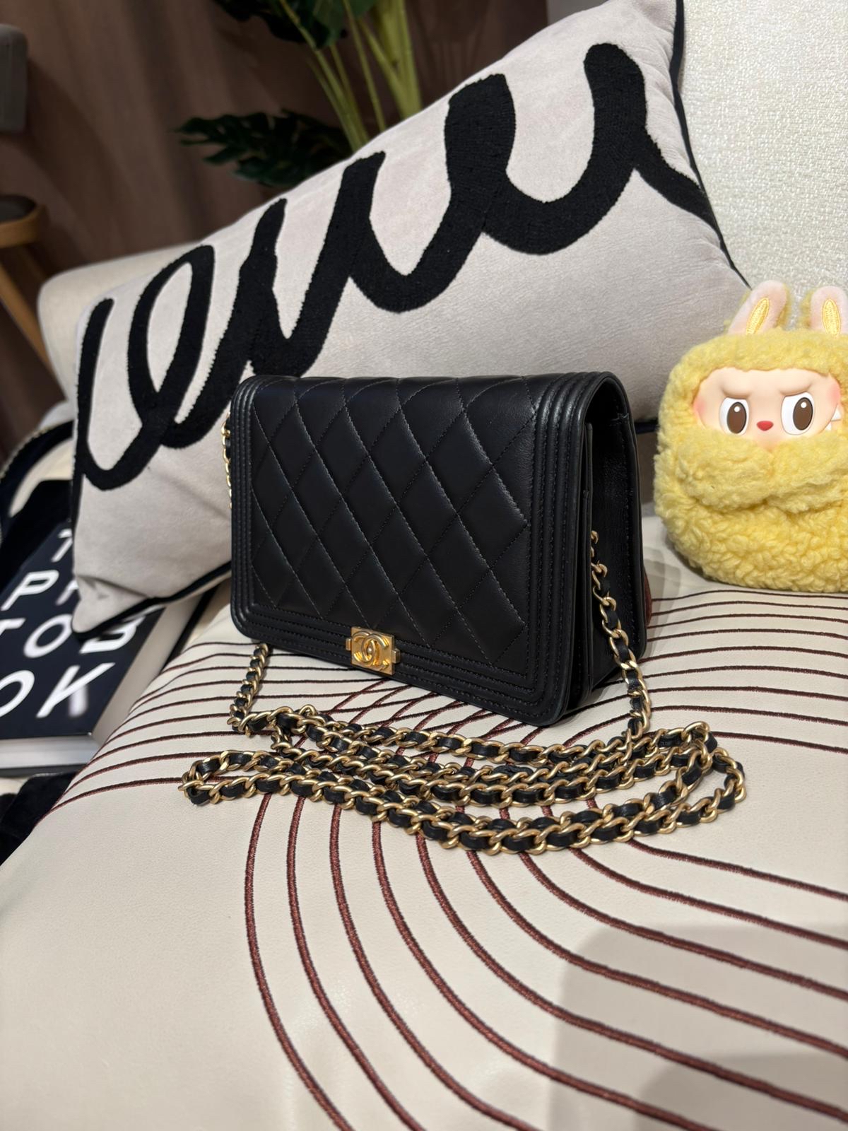 Chanel Boy Wallet On Chain woc 100%Authentic, 90%New ✅26Card✅Dust bag