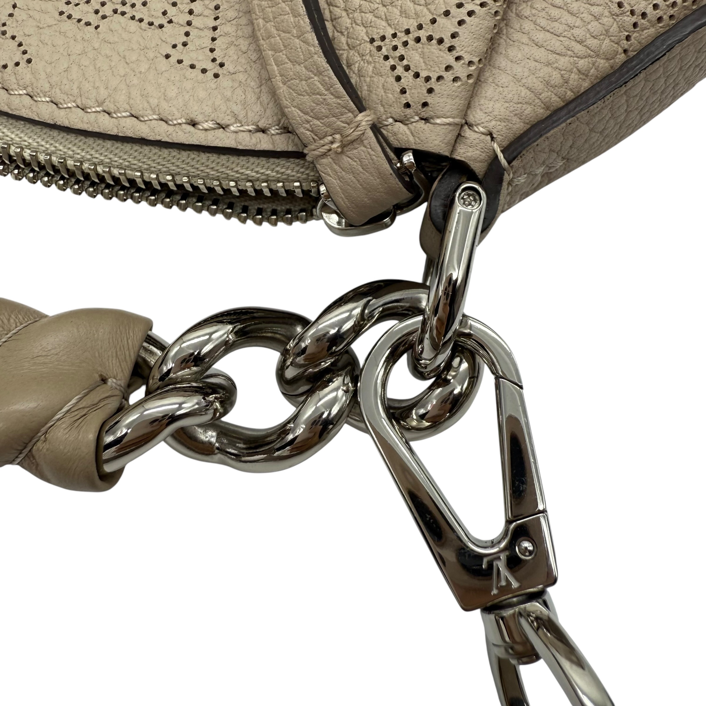 Pre-owned Louis Vuitton Mahina Babylone Chain BB / Product Code: 061935