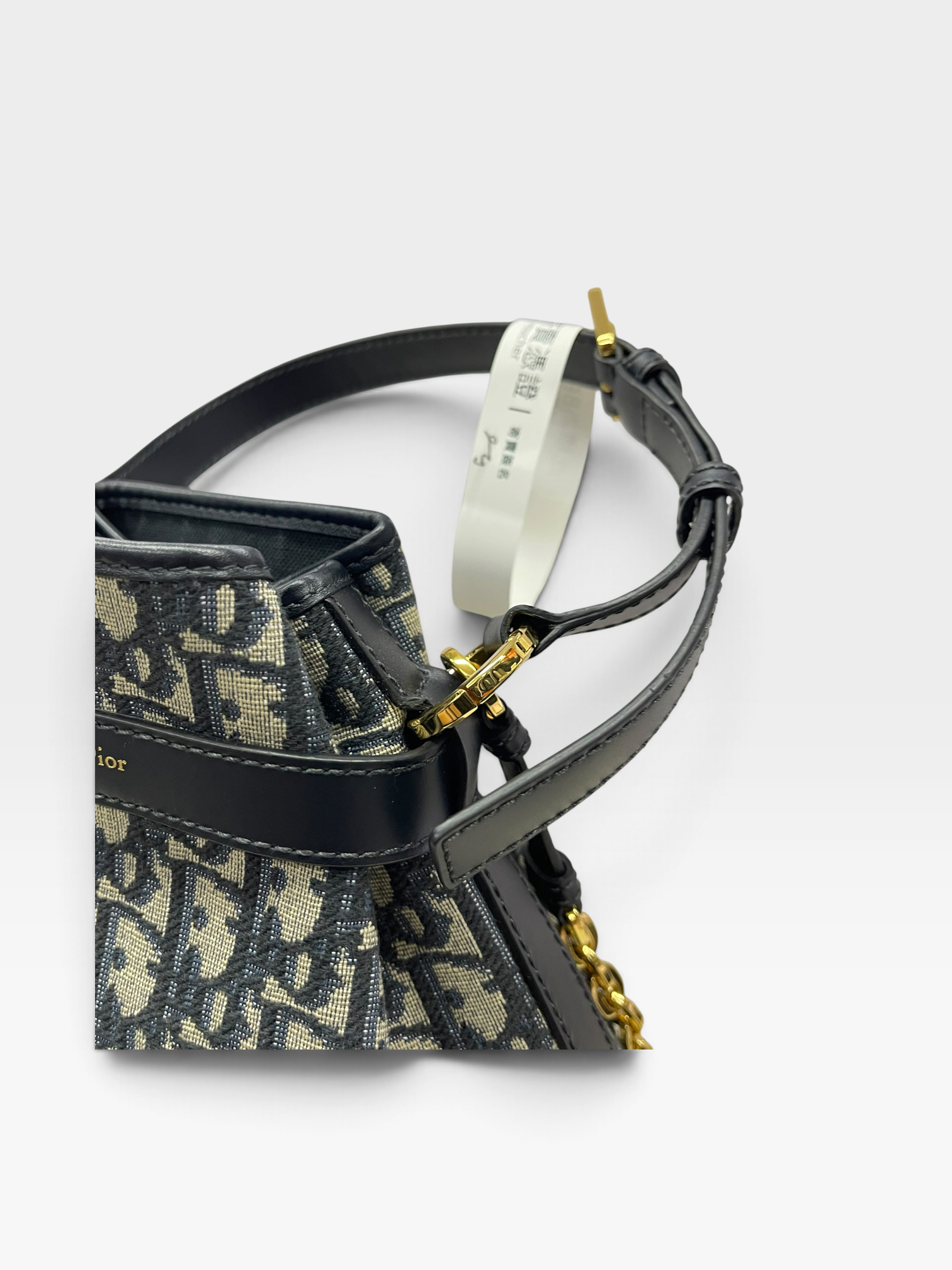 Pre-Owned DIOR Bucket Bag / Product Code: 092702
