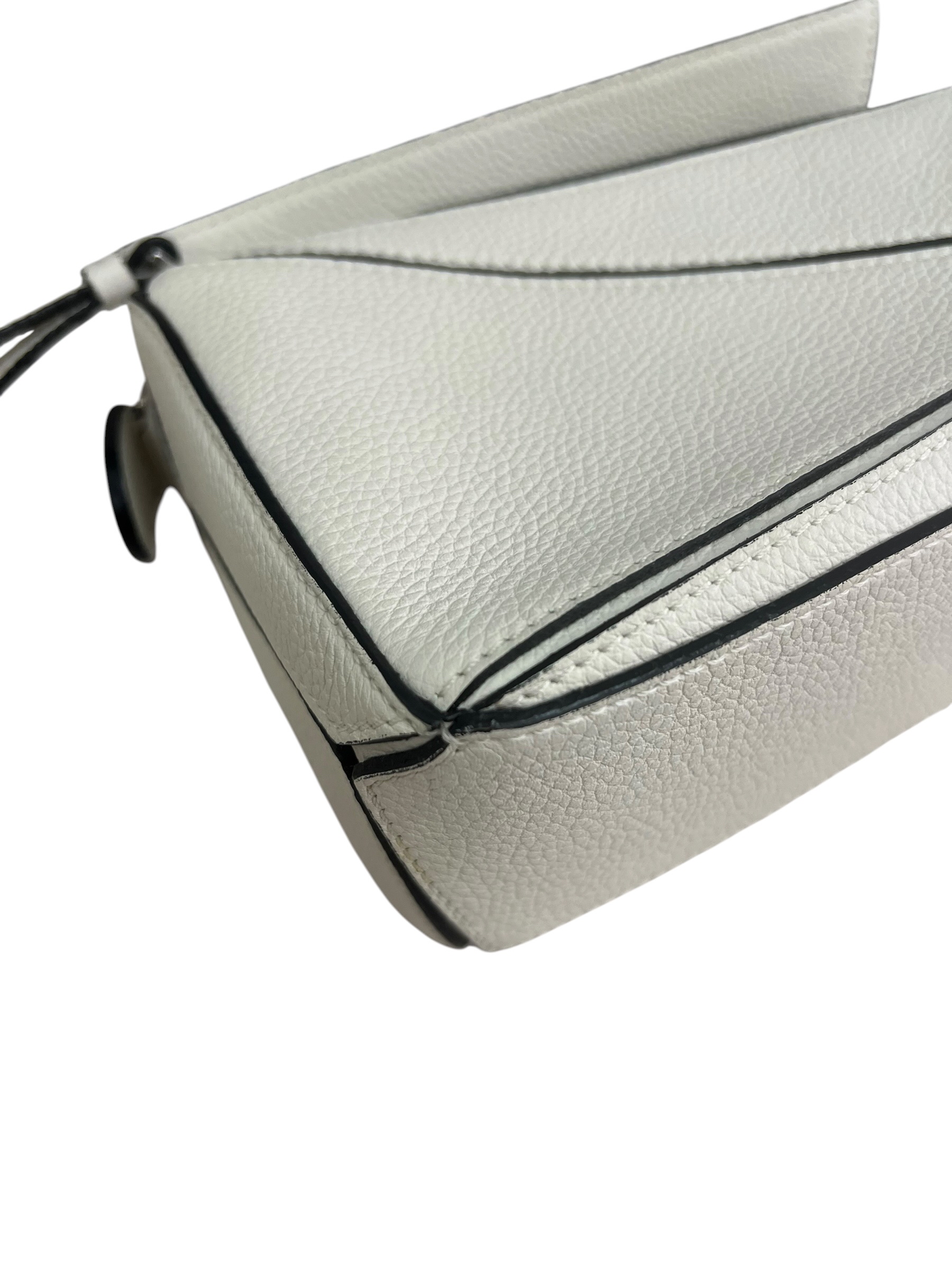 Pre-owned LOEWE Mini Puzzle Bag / Product Code: 072802