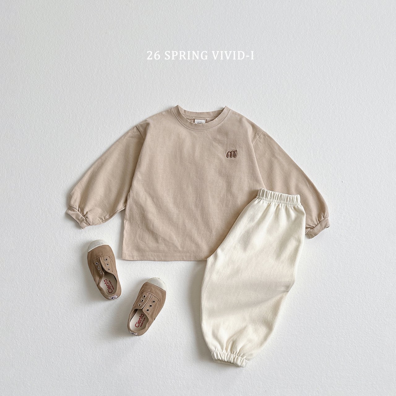 🌸預訂 韓國直送🌸🇰🇷VIVIDI四色M字刺繡寬鬆長袖上衣