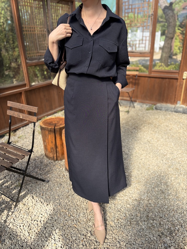The Colette Wrap Set (Navy)