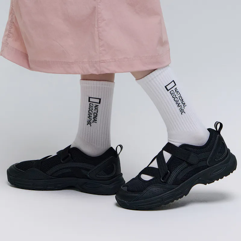 NATIONAL GEOGRAPHIC HALF MOON MARY JANE (預購商品）