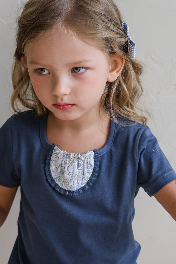 🇰🇷Puella_Flo tee