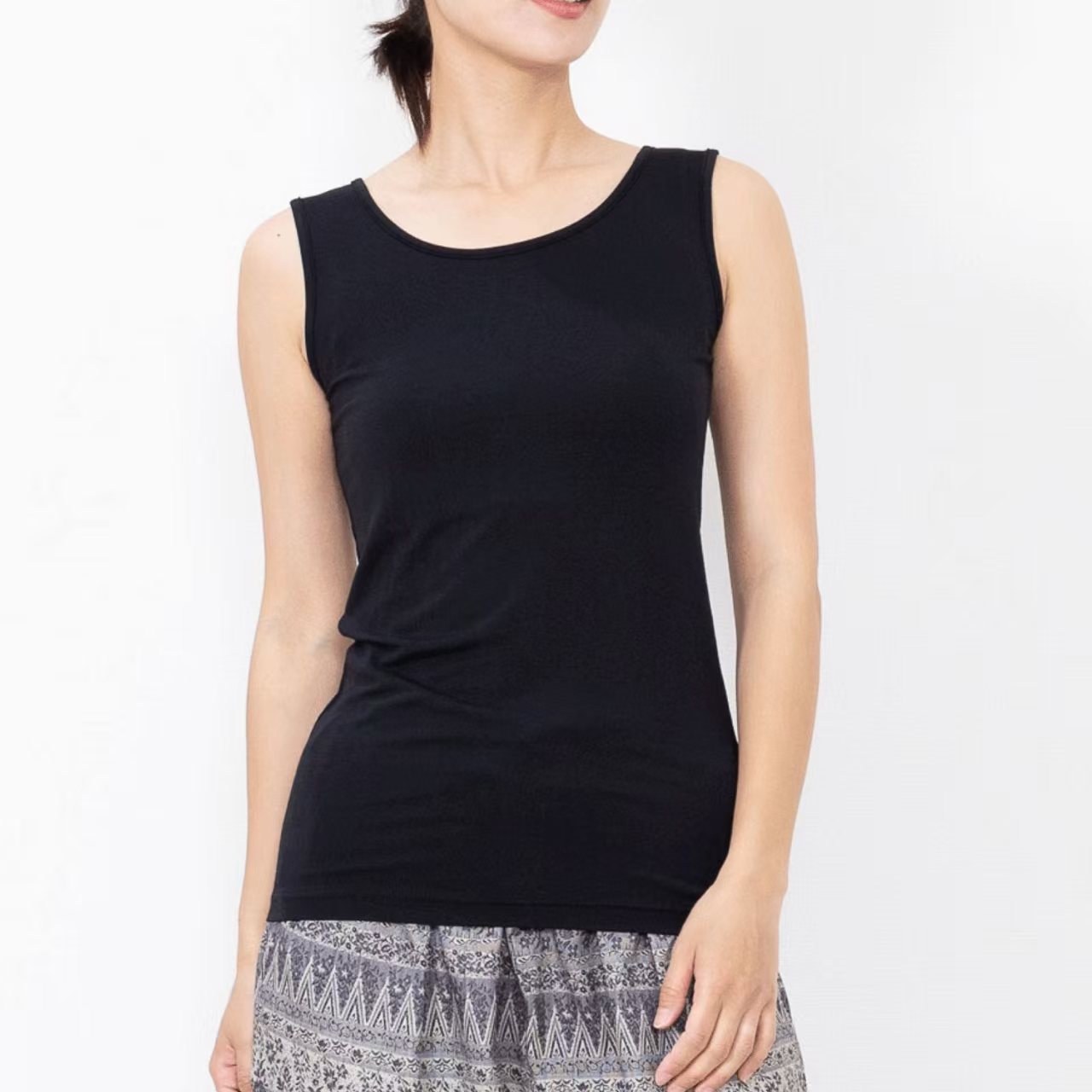 日本製 保濕內襯背心｜柔滑打底・保暖必備