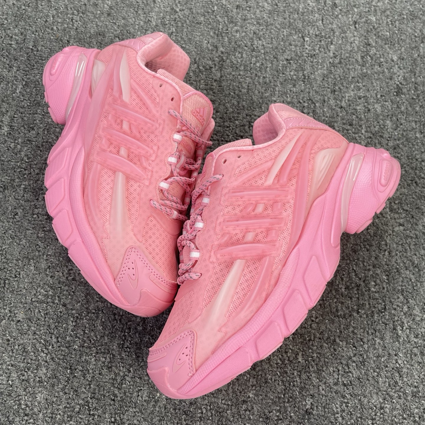 Pharrell Williams x Adidas Adistar Jellyfish 