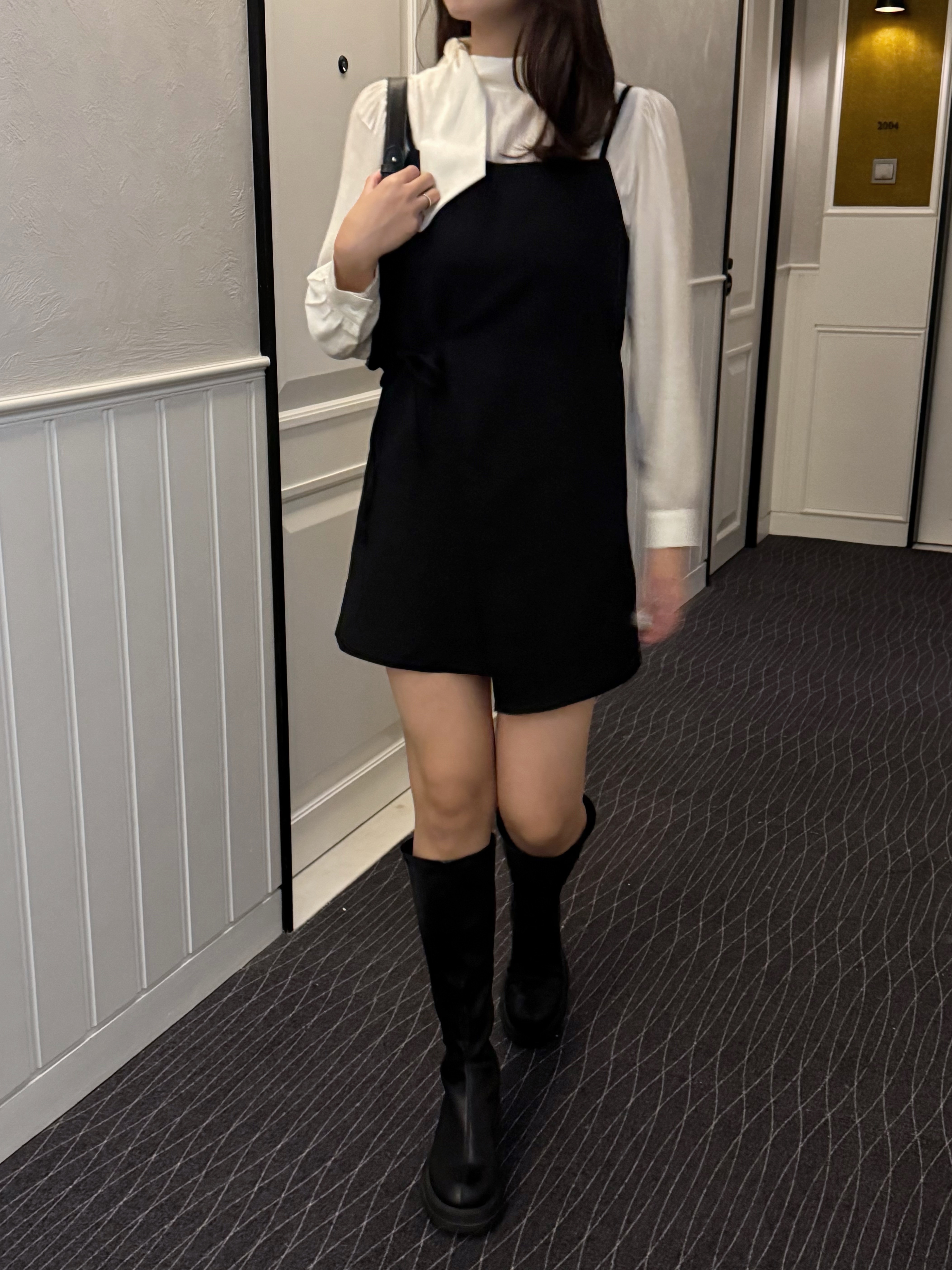 [洋氣精緻!!]Onni Slip Mini Dress(兩色入)