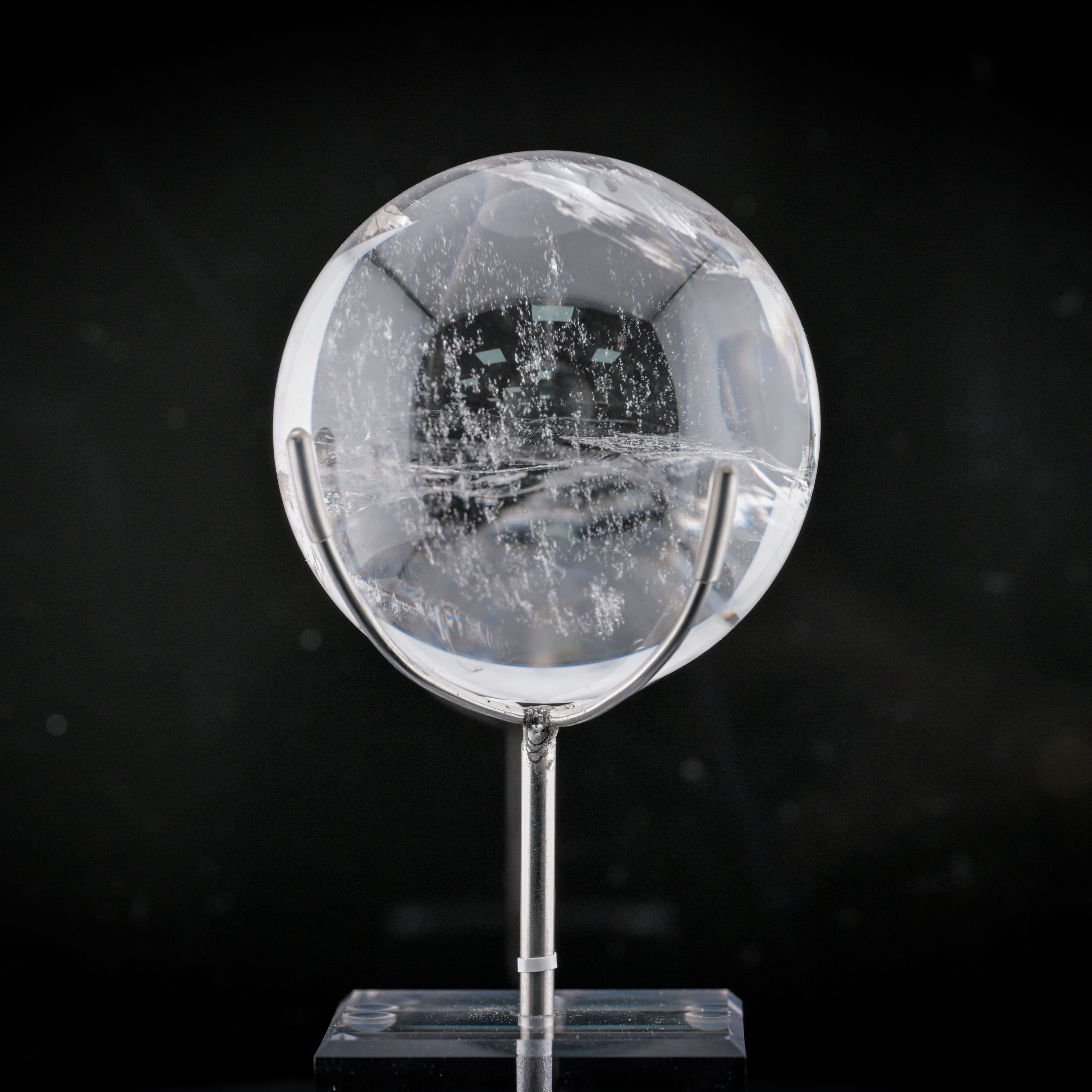 巨型白水晶球｜內藏漫天飛雪・夢幻流星雨｜招財化煞鎮宅風水擺設｜#202610008