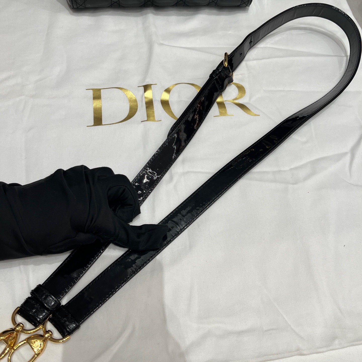 【預訂貨品】Dior Lady Dior漆皮黑金五格戴妃包