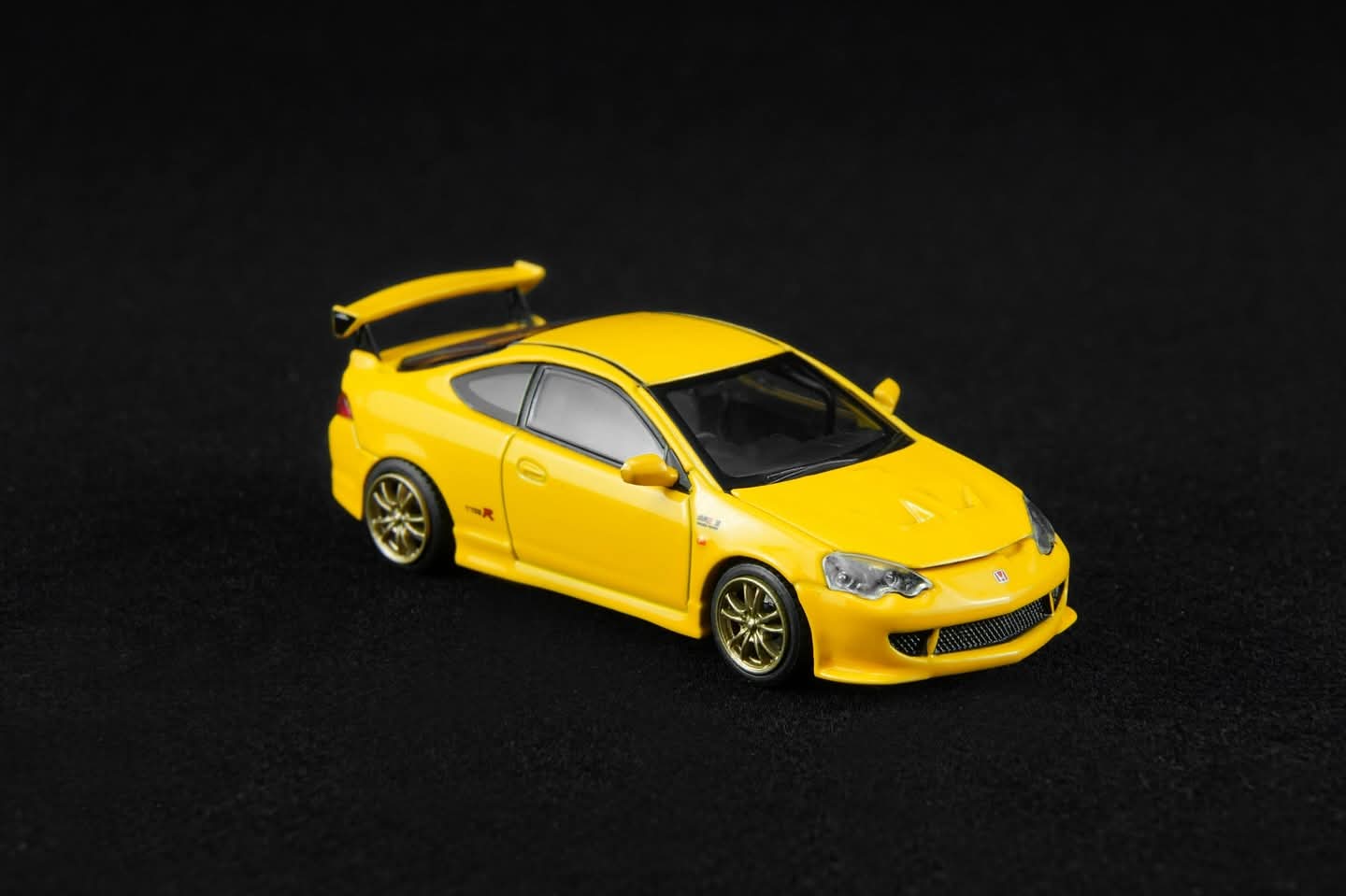 PRE-ORDER MH 1/64 HONDA INTEGRA TYPE