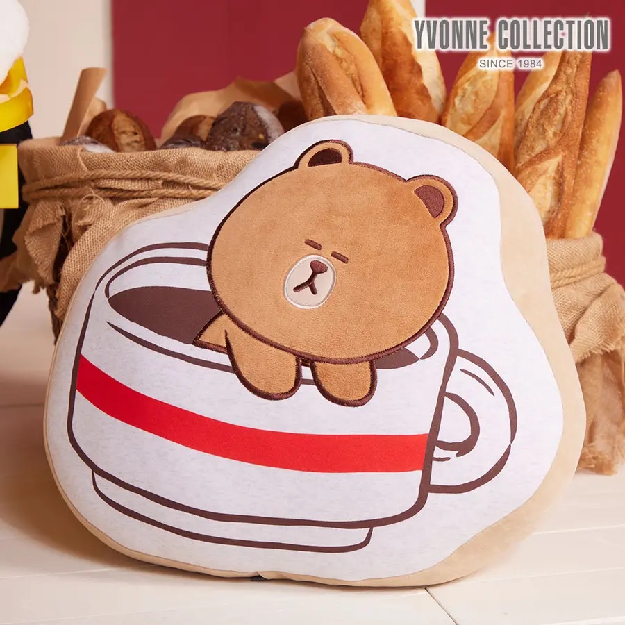 📦訂購 台灣代購 YVONNE COLLECTION x Line Friends Brown 熊大咖啡杯抱枕