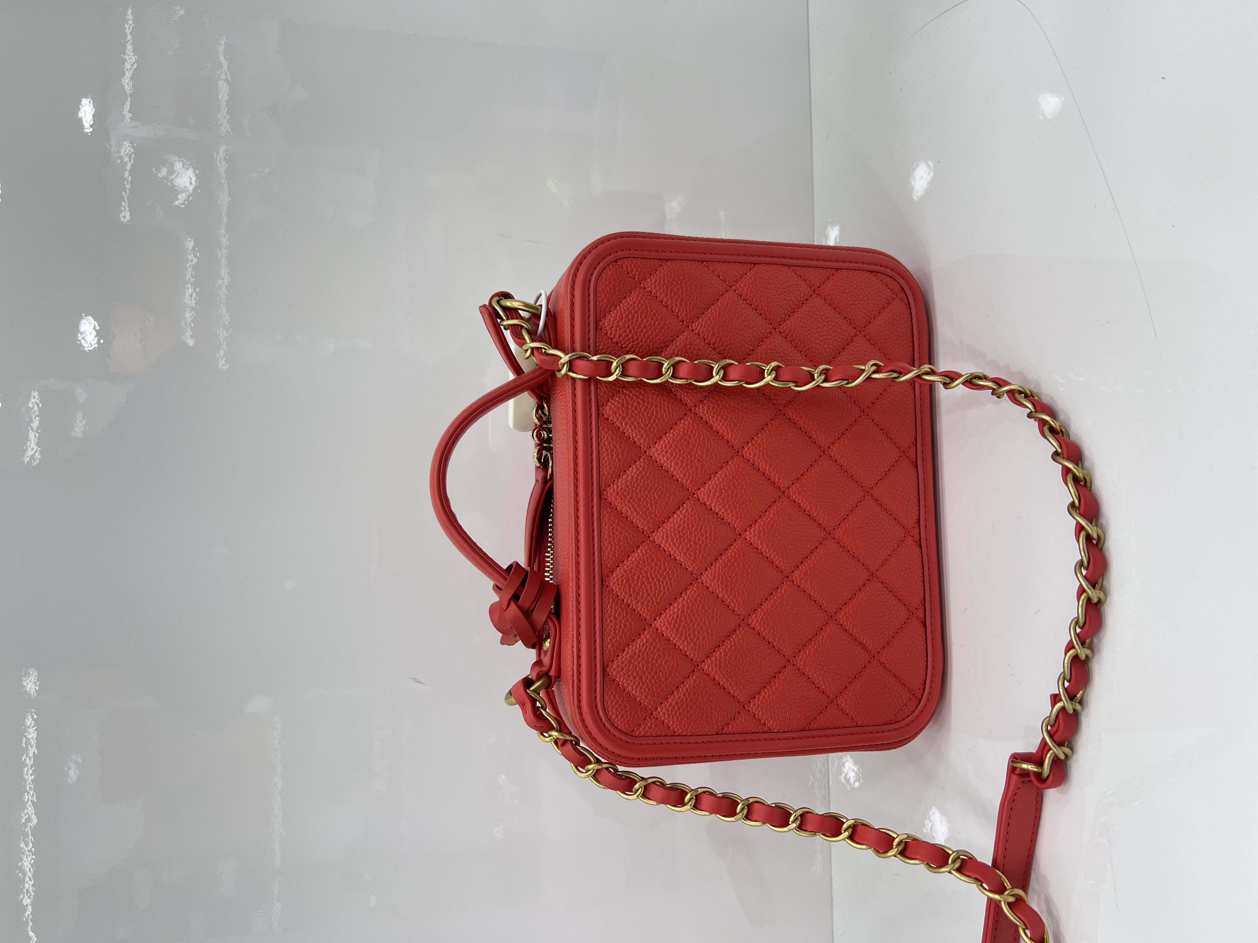 直播貨品 |  [1個-$100 2個-$300］EE81