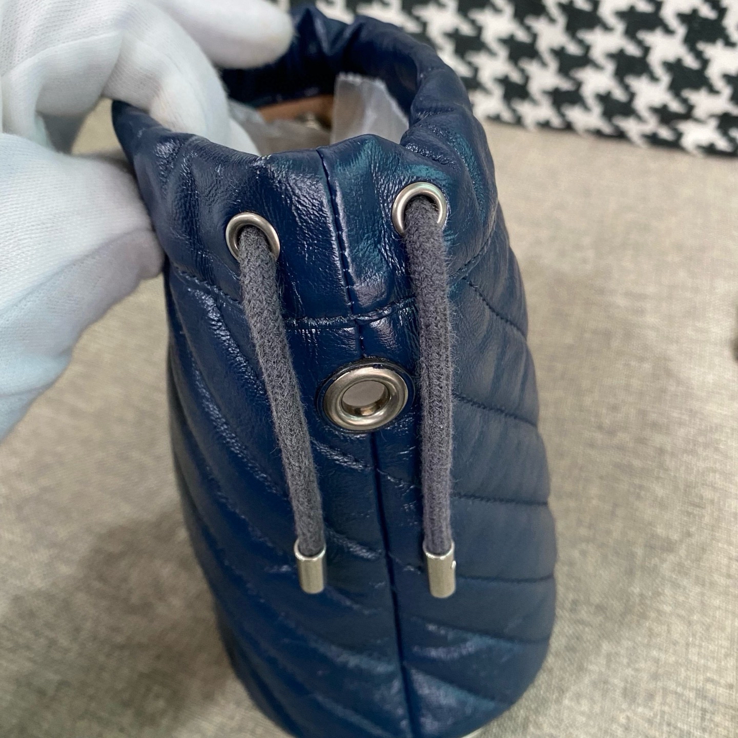 【預訂貨品】GUCCI午夜藍馬蒙水桶包 